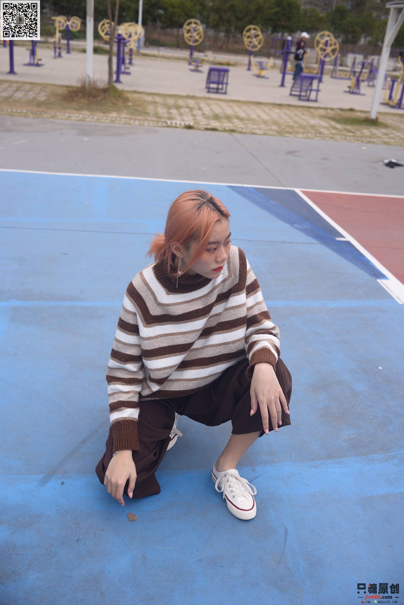 图片[158]-[只糖棉袜]NO.215 彤彤 初见你时难掩的悸动[182P] – 速更版-美库