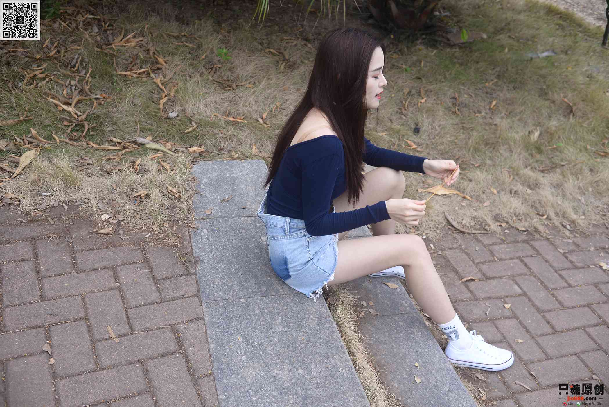 图片[130]-[只糖棉袜]NO.216 文文 人潮里不知所措[163P] – 速更版-美库