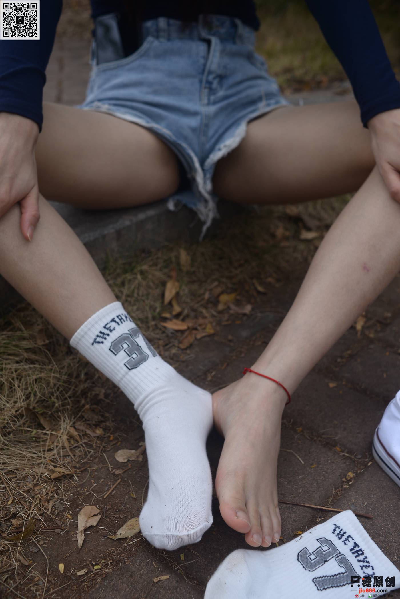 图片[132]-[只糖棉袜]NO.216 文文 人潮里不知所措[163P] – 速更版-美库