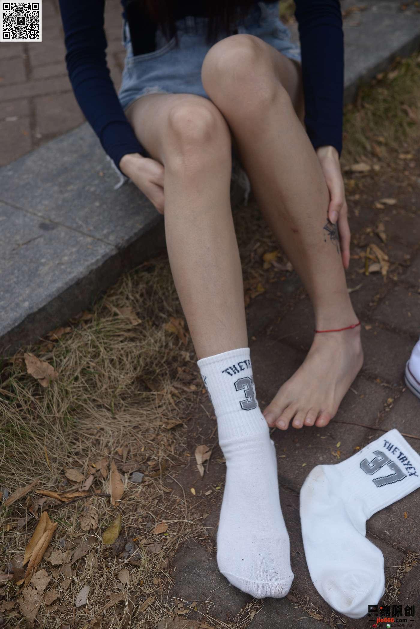 图片[134]-[只糖棉袜]NO.216 文文 人潮里不知所措[163P] – 速更版-美库