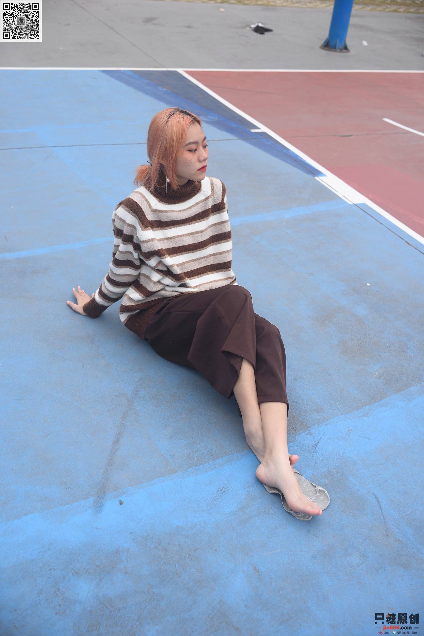 图片[183]-[只糖棉袜]NO.215 彤彤 初见你时难掩的悸动[182P] – 速更版-美库