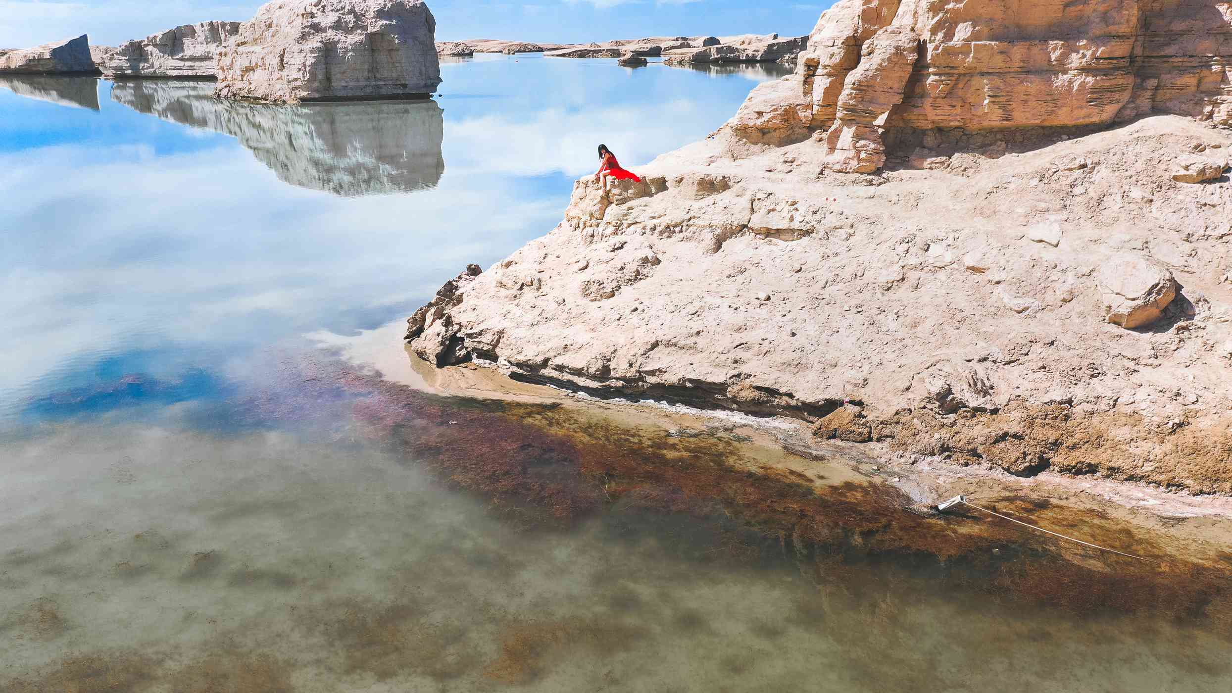 图片[11]-[喵糖映画]VOL.372 海边红裙[25P] – 速更版-美库