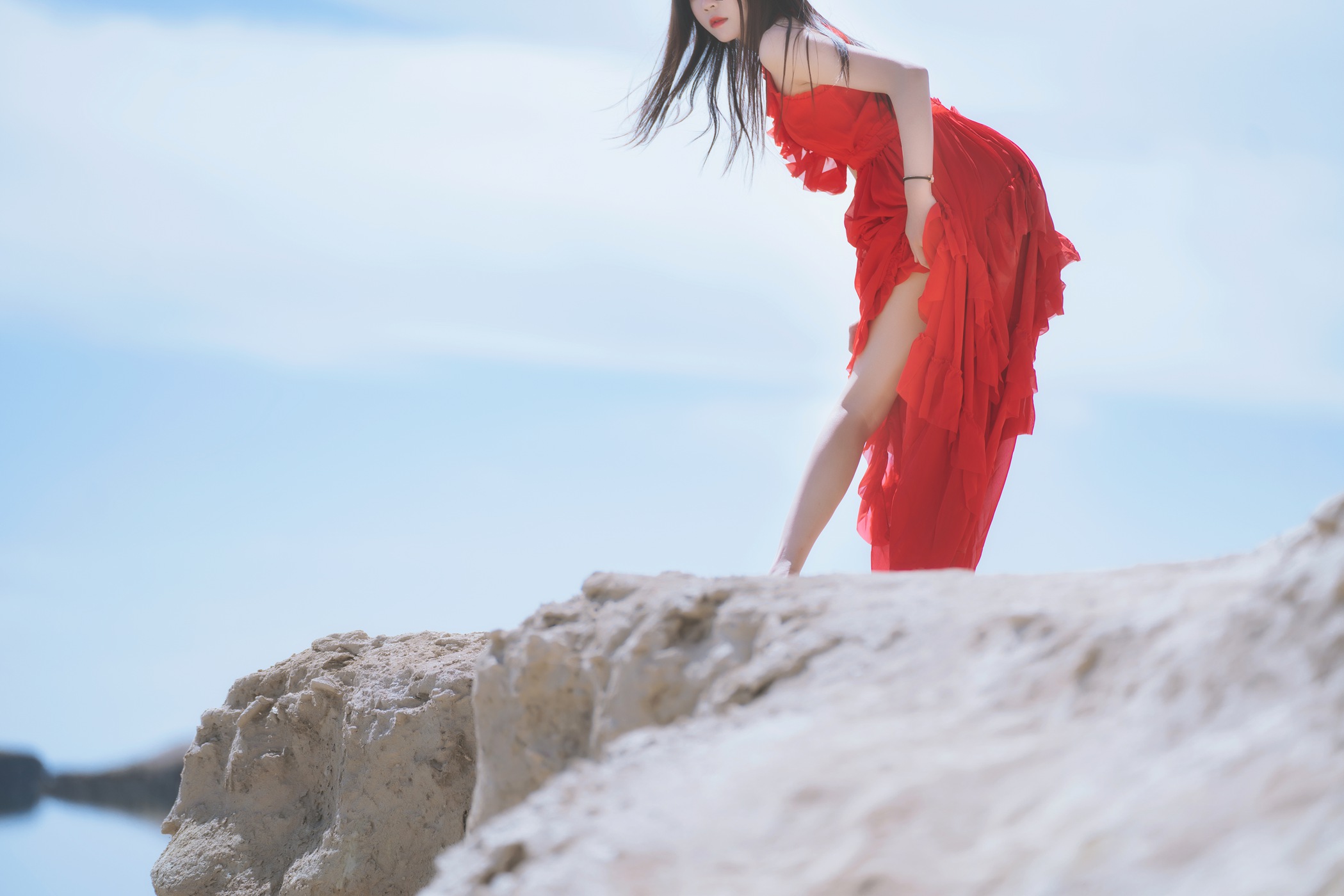 图片[26]-[喵糖映画]VOL.372 海边红裙[25P] – 速更版-美库