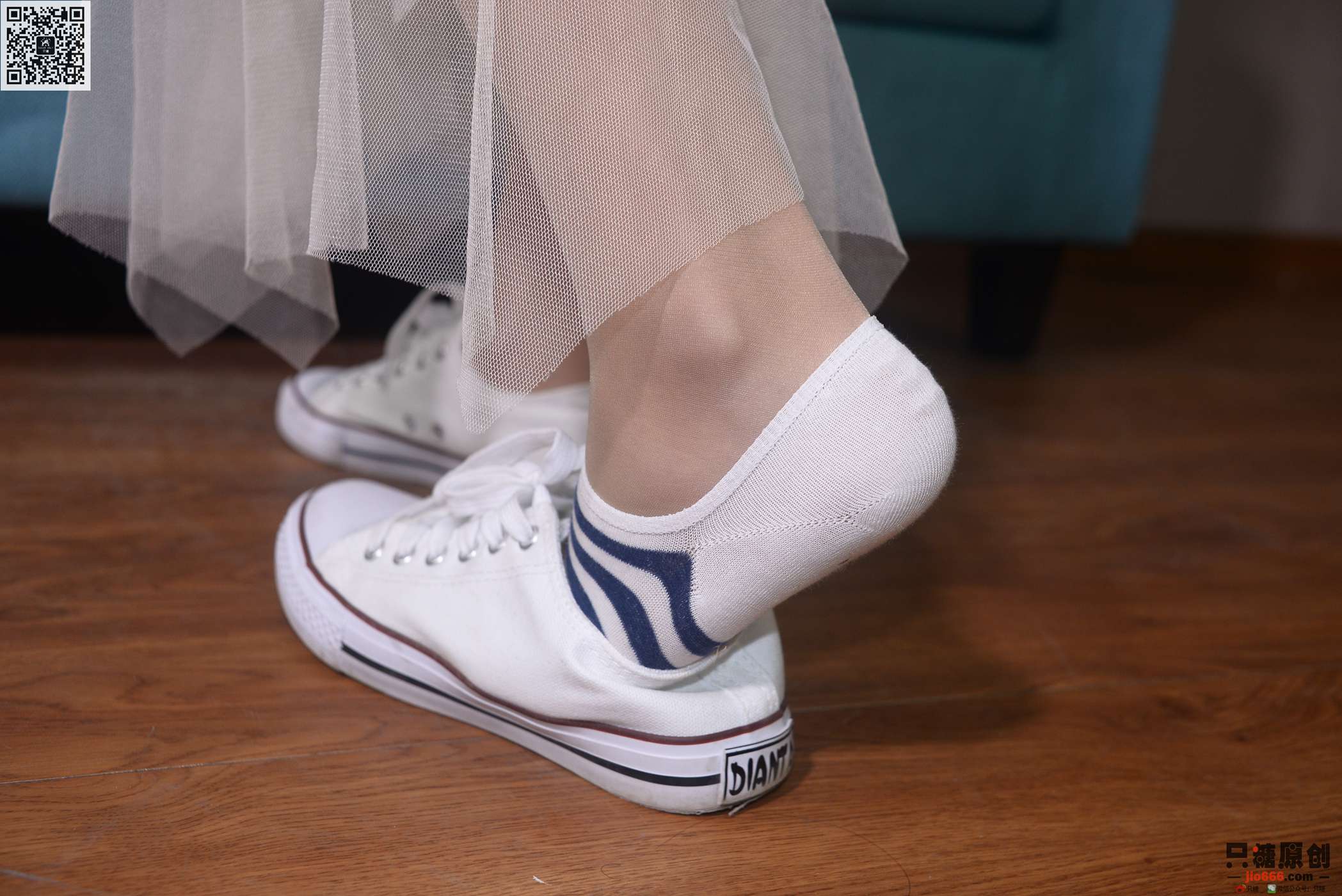 图片[17]-[只糖棉袜]NO.220 陈韵 冬去春来，等尘埃落定[197P] – 速更版-美库