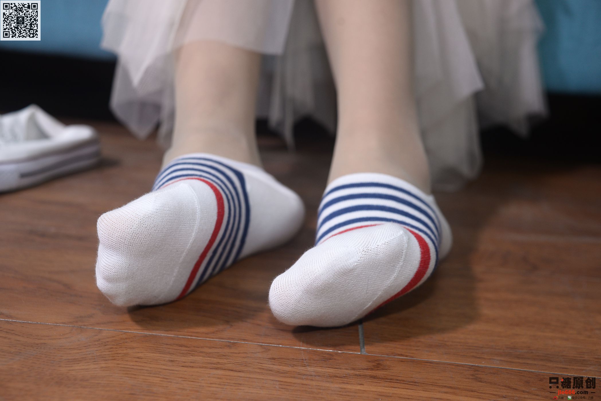 图片[191]-[只糖棉袜]NO.220 陈韵 冬去春来，等尘埃落定[197P] – 速更版-美库