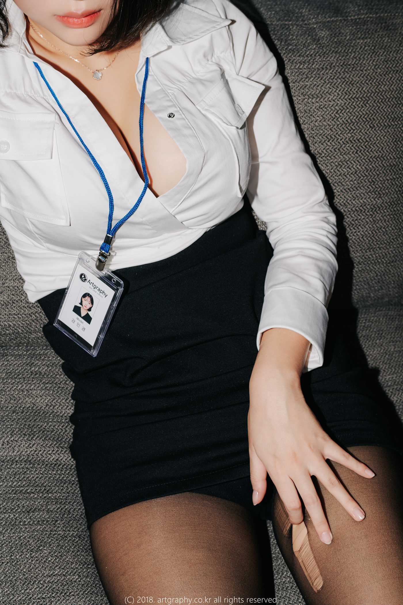 图片[19]-姜仁卿写真作品 女仆与职业装 – 速更版-美库