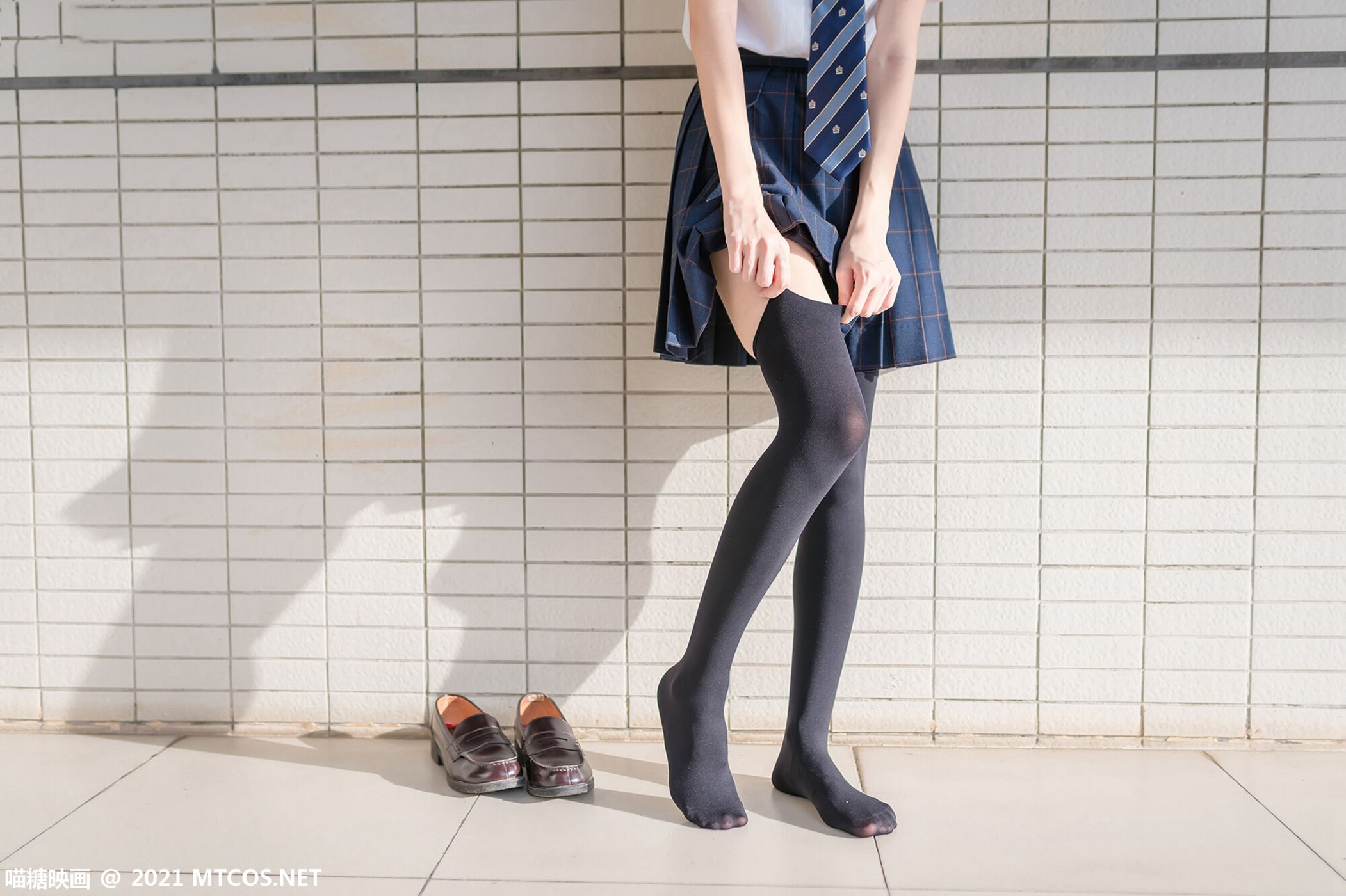 图片[26]-[喵糖映画]VOL.376 芊芊细腿[47P] – 速更版-美库