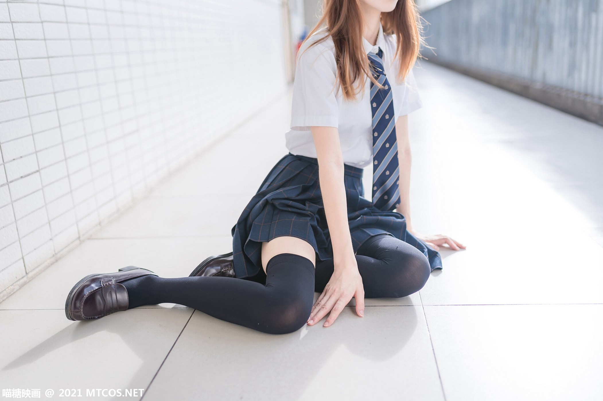 图片[32]-[喵糖映画]VOL.376 芊芊细腿[47P] – 速更版-美库