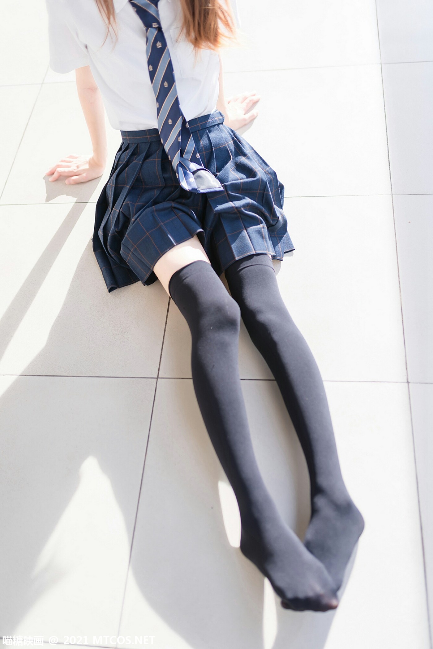 图片[36]-[喵糖映画]VOL.376 芊芊细腿[47P] – 速更版-美库