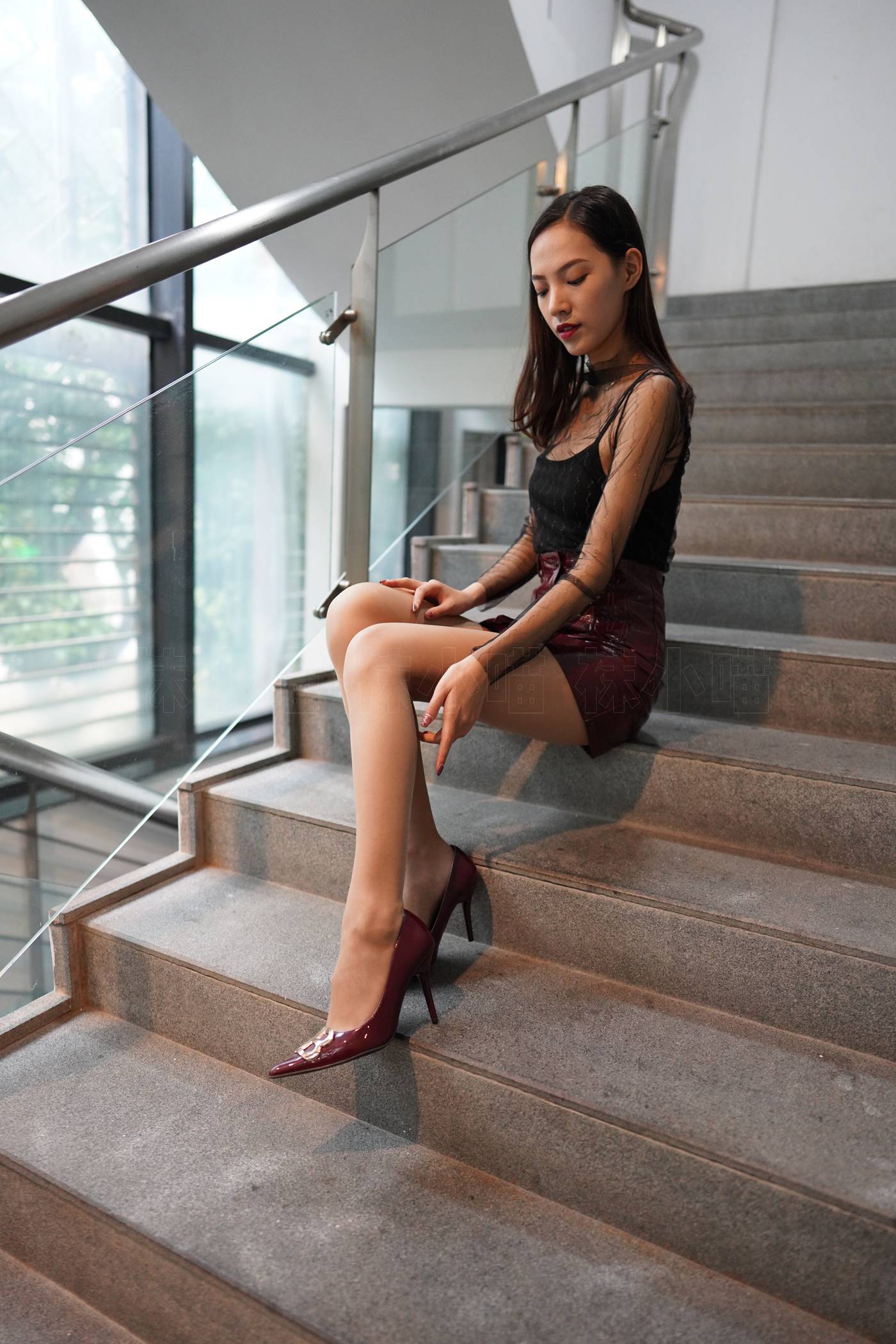 图片[48]-[壹吻映画]YW013《素素·酒红皮裙》[89+1P] – 速更版-美库