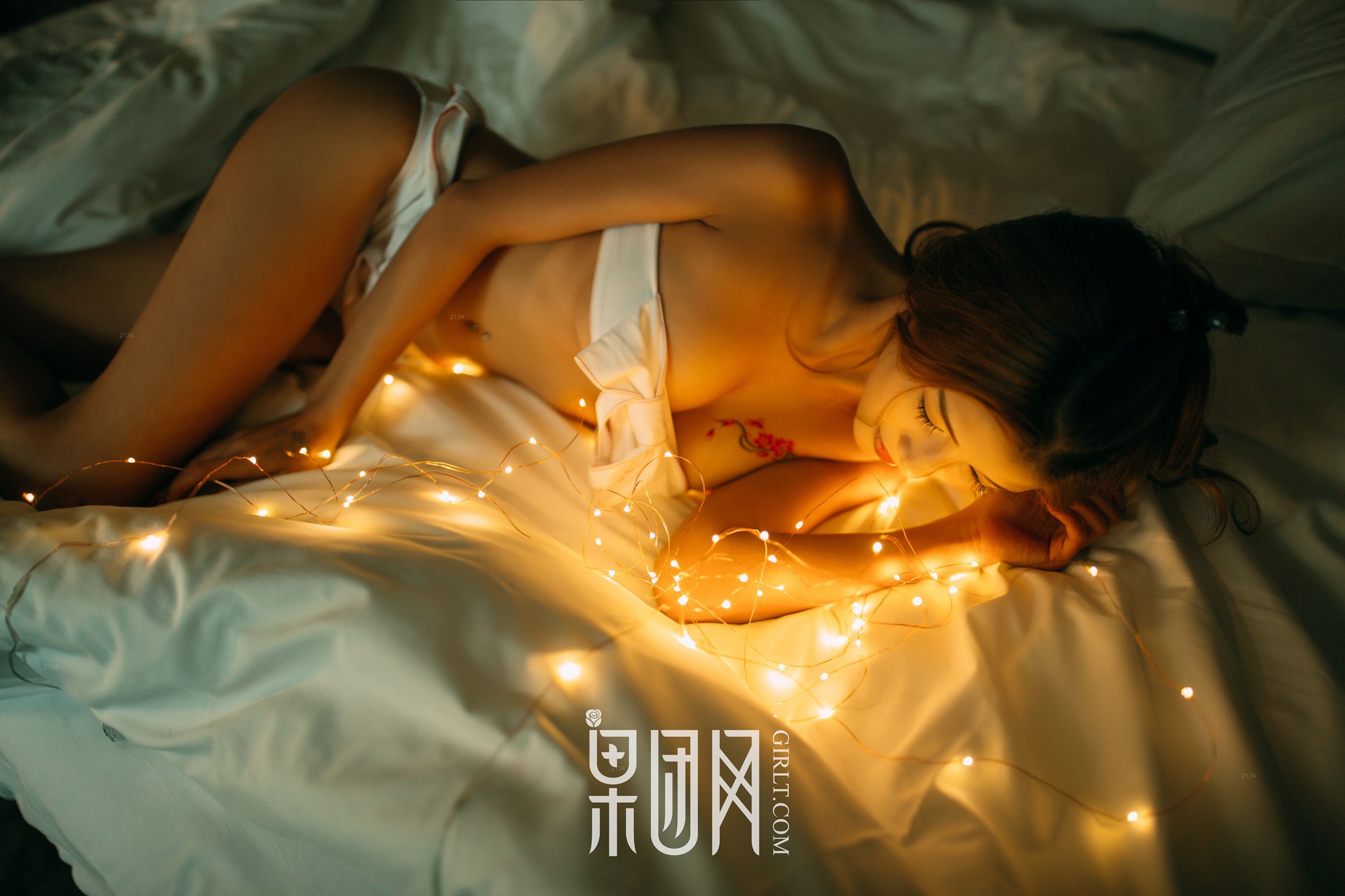 图片[36]-[Girlt]果团 熊川纪信 2018.01.06 No.011 霓光灯下的少女 [45P] – 速更版-美库