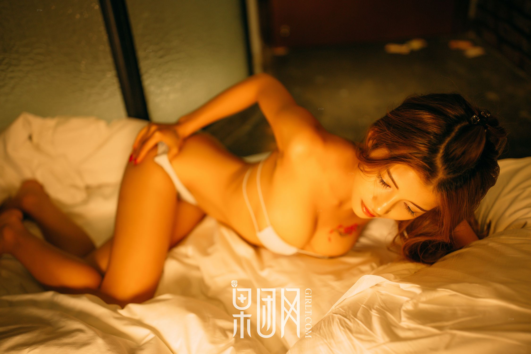 图片[47]-[Girlt]果团 熊川纪信 2018.01.06 No.011 霓光灯下的少女 [45P] – 速更版-美库