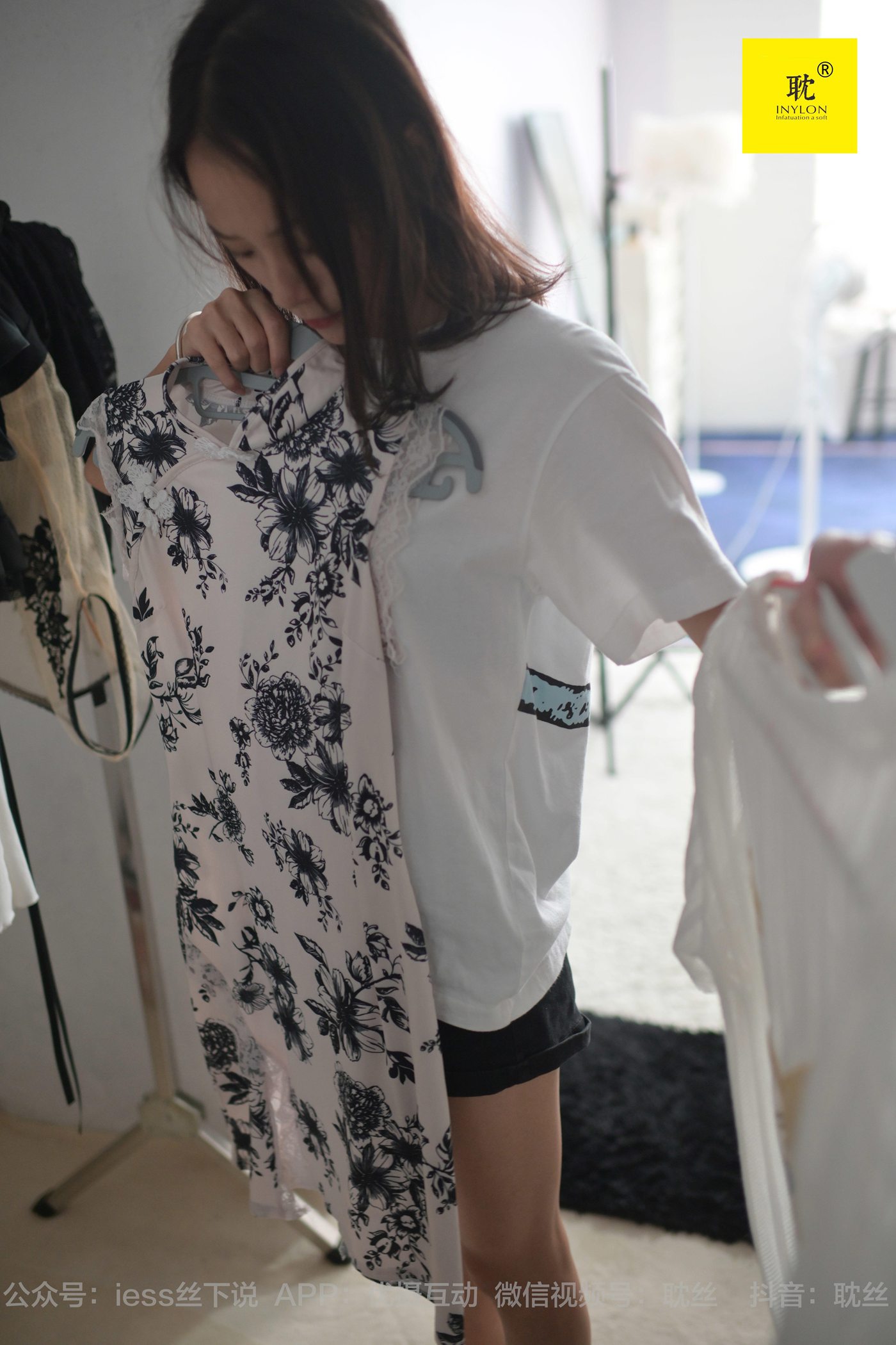 图片[76]-[IESS异思趣向] 耽丝 第N种幻想之《孤单的周末》② 小六[96P] – 速更版-美库