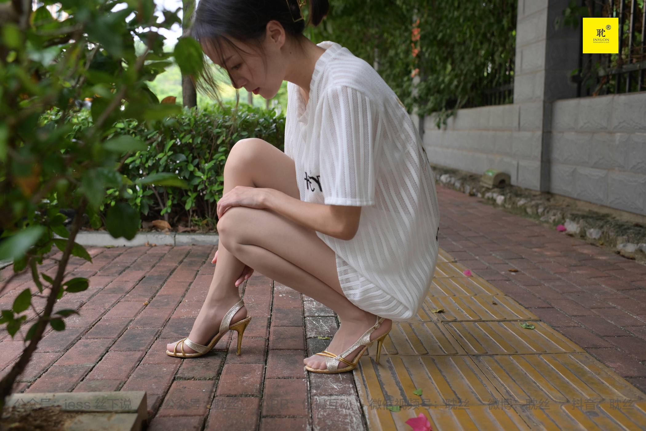 图片[36]-[IESS异思趣向]耽丝 第N种幻想之《孤单的周末》① 小六[96P] – 速更版-美库