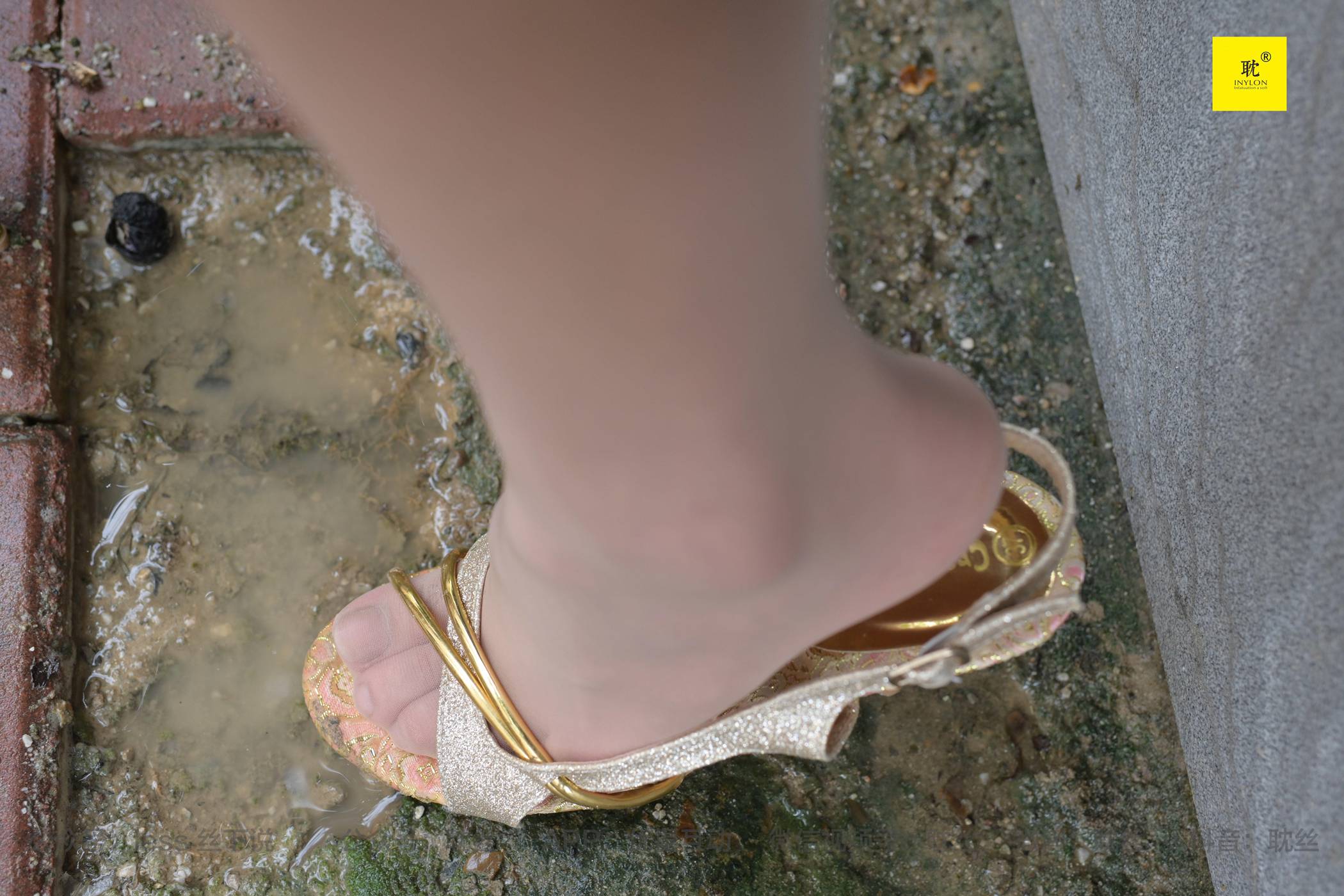 图片[89]-[IESS异思趣向]耽丝 第N种幻想之《孤单的周末》① 小六[96P] – 速更版-美库