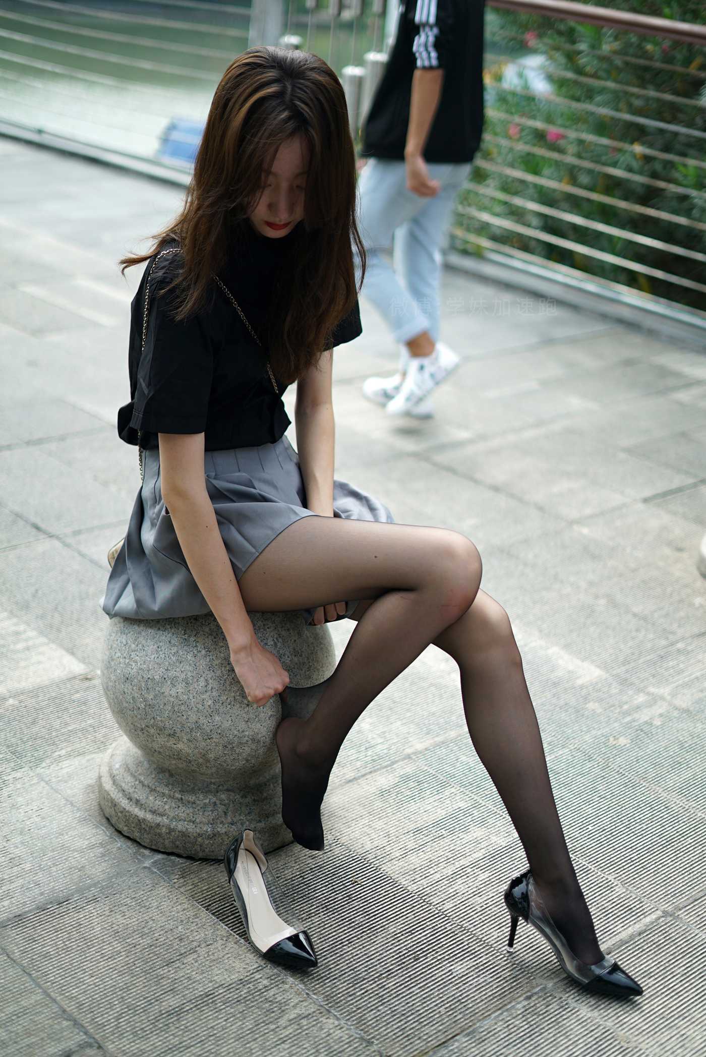 图片[59]-[学妹加速跑]XM103《の黑丝初体验-九九》[98P] – 速更版-美库