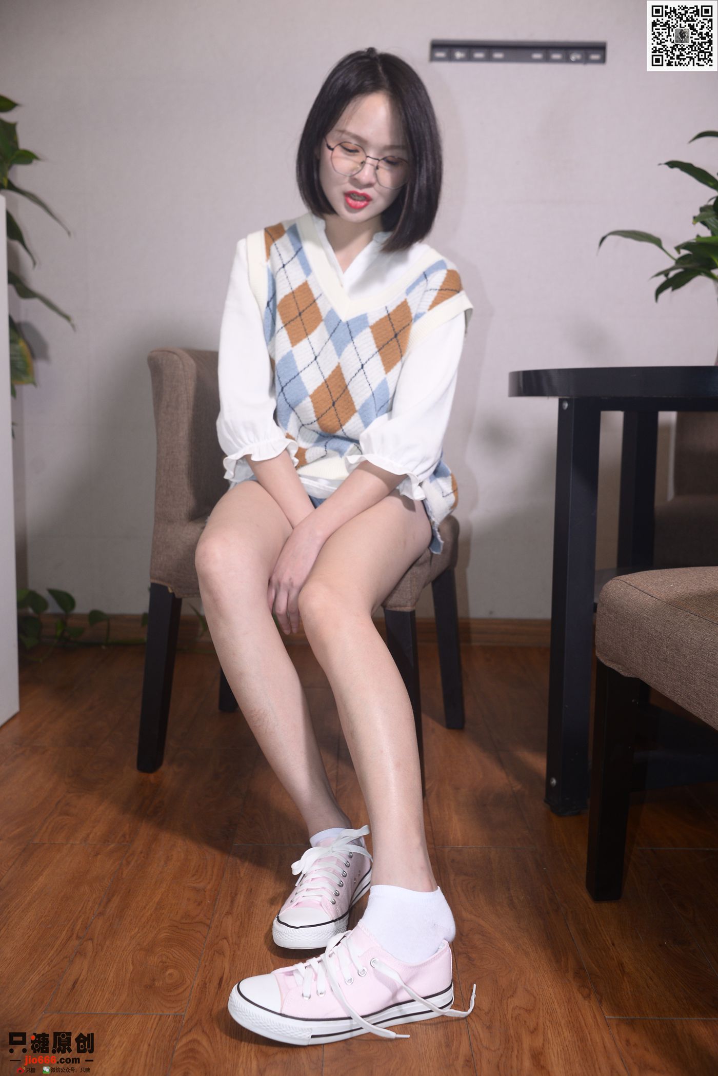 图片[34]-[只糖棉袜]NO.222 小伊 春至，山河无恙，人间皆安[188P] – 速更版-美库