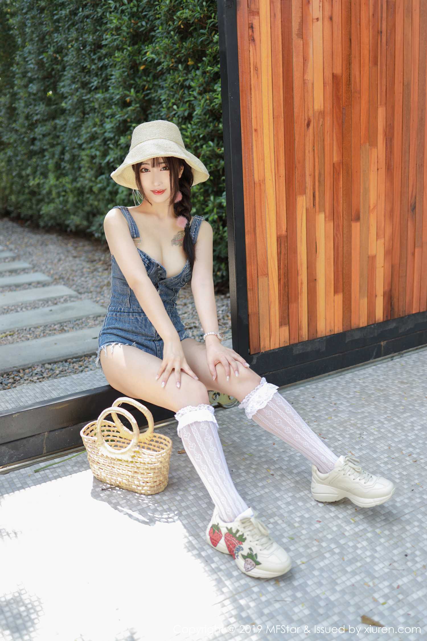 图片[25]-[MFStar模范学院]2019.11.11 VOL.228 Betty林子欣 – 速更版-美库