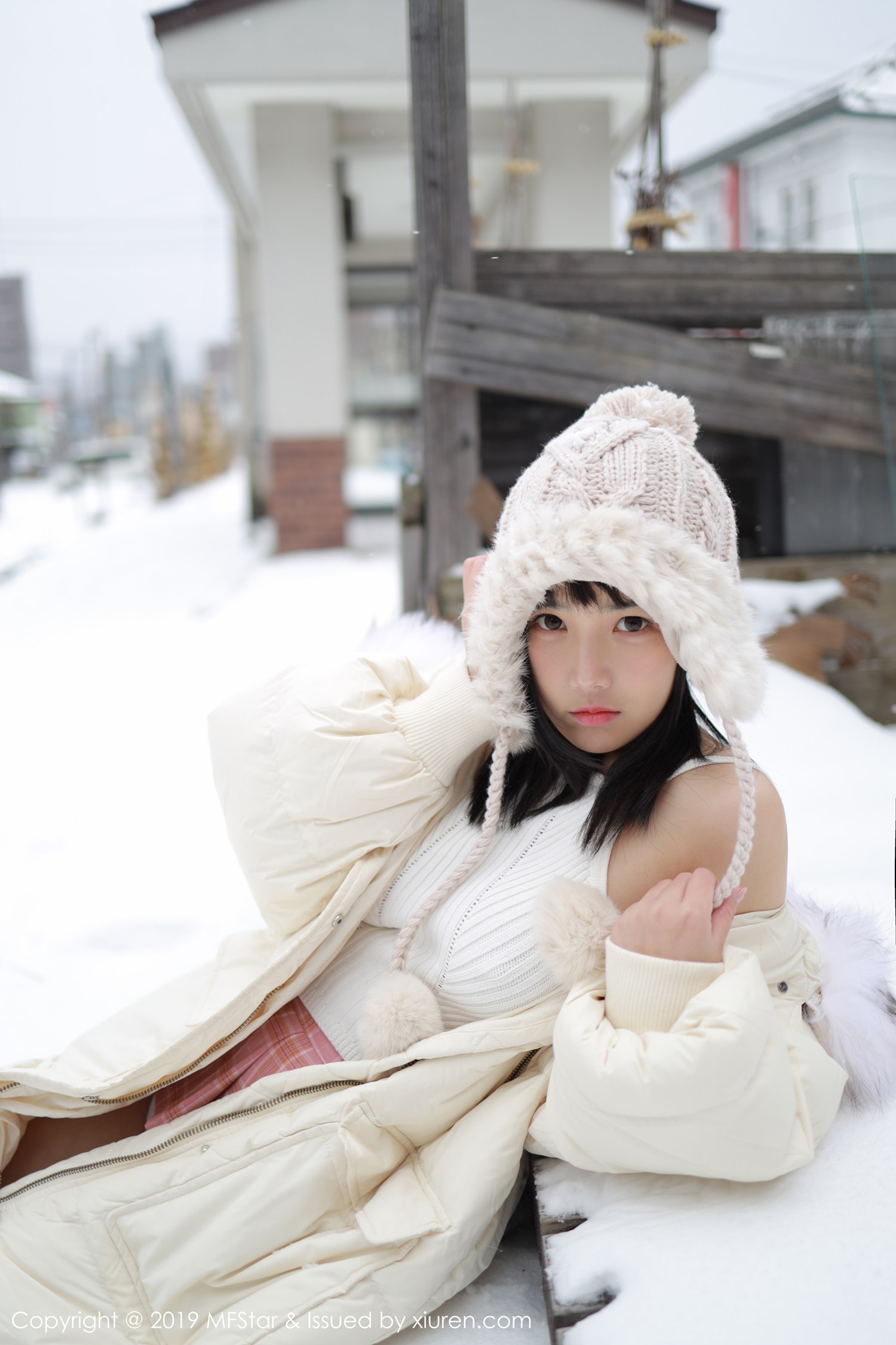 图片[25]-[MFStar模范学院]2019.12.30 VOL.246 徐微微mia [62P] – 速更版-美库