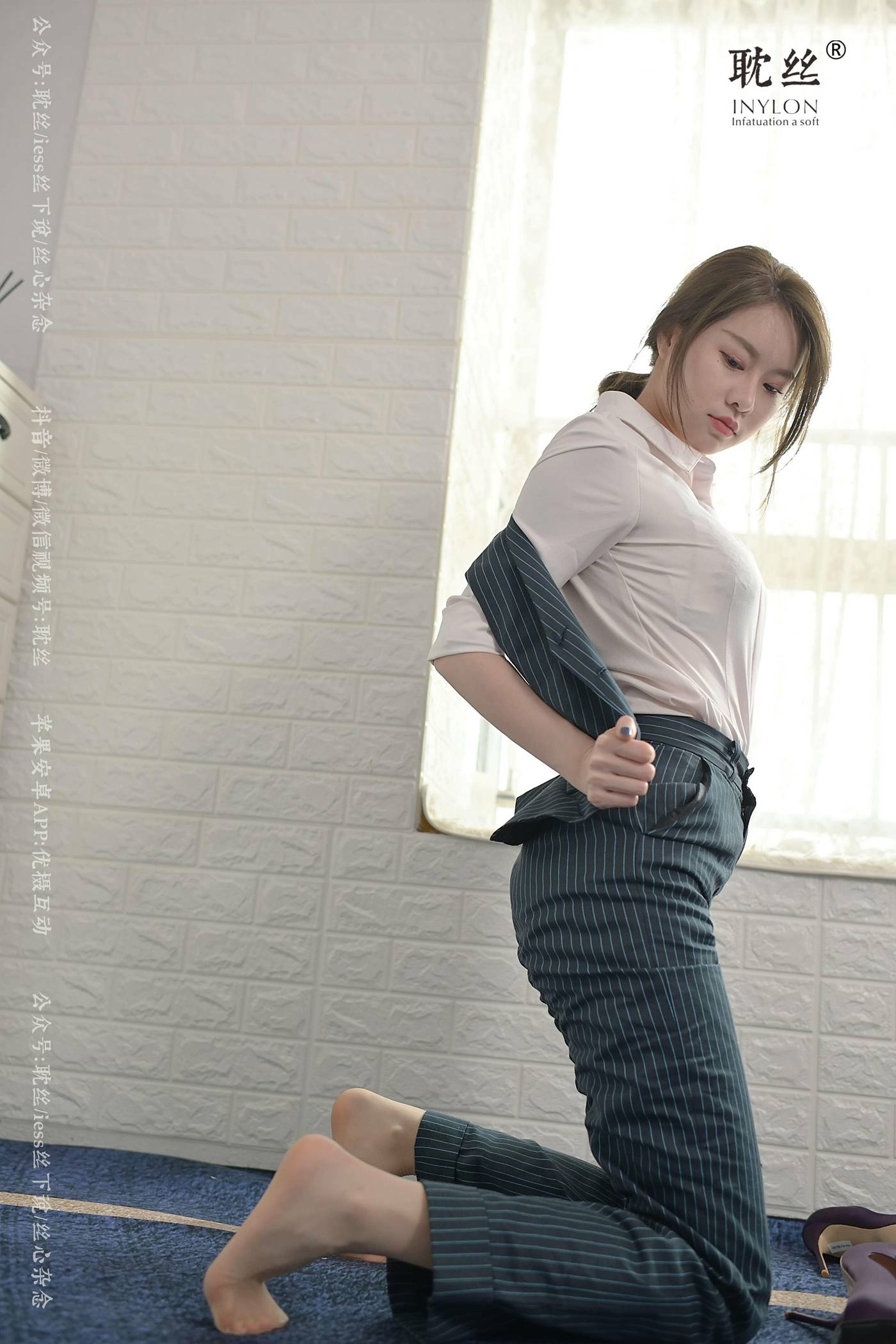 图片[82]-[IESS异思趣向] 耽丝 佳爷-爷青回 [91P] – 速更版-美库