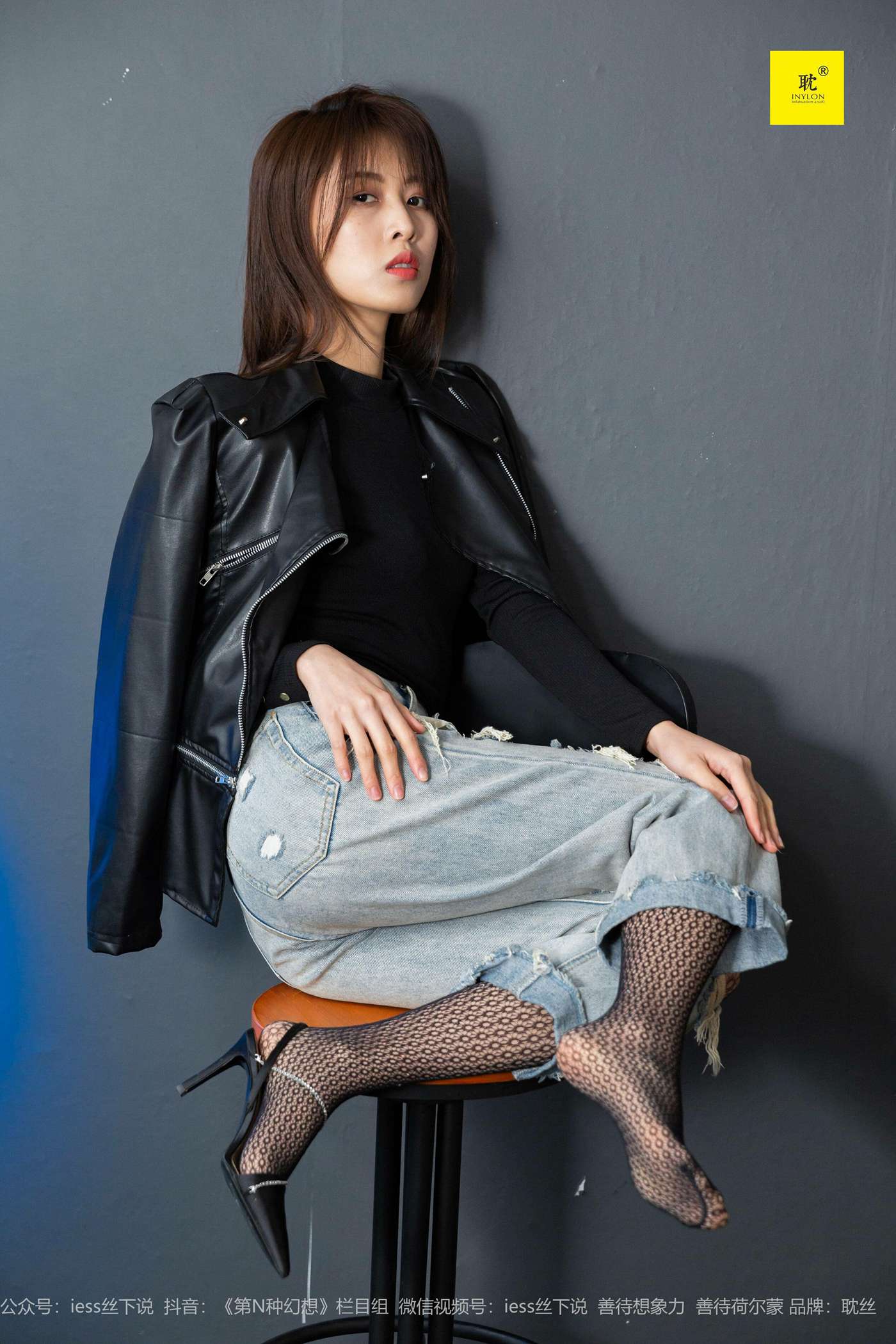 图片[16]-[IESS异思趣向] 耽丝 玩酷王国PK—丘主管篇 [40P] – 速更版-美库