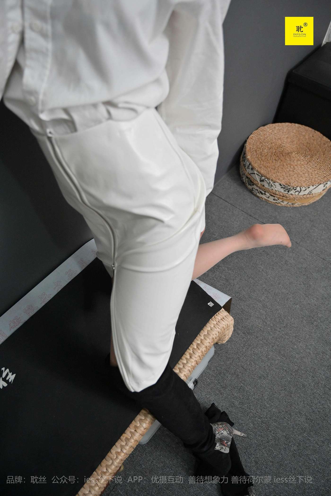 图片[90]-[IESS异思趣向] 耽丝 丘主管 冬日里的好久不见 [94P] – 速更版-美库