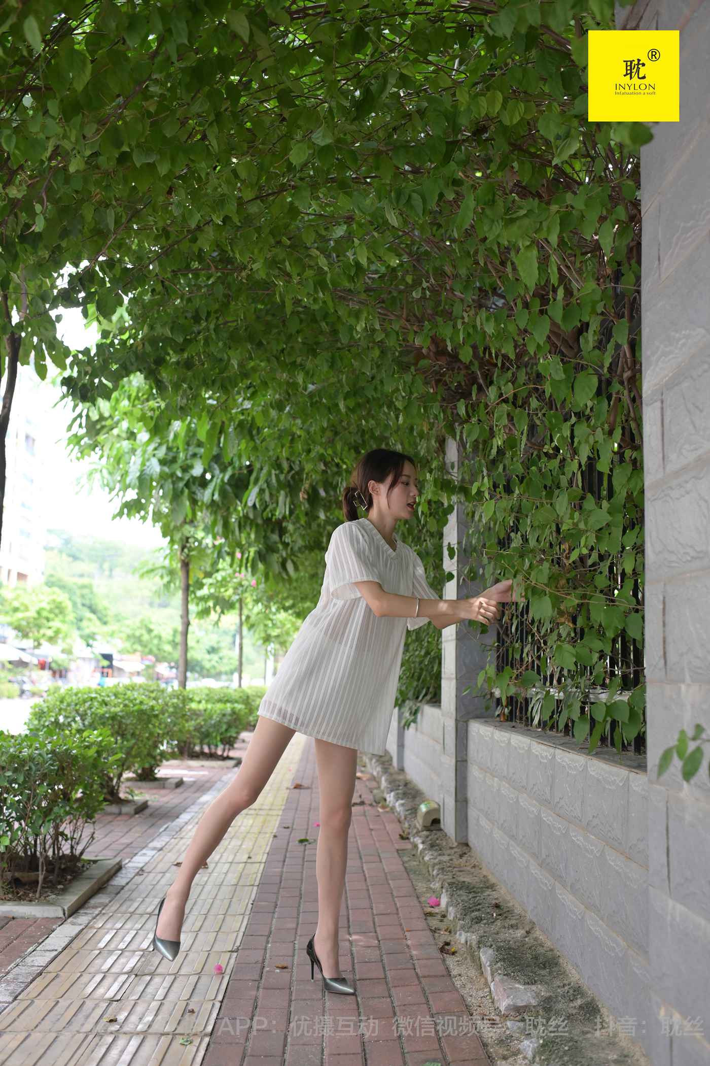 图片[34]-[IESS异思趣向] 耽丝 第N种幻想之《孤单的周末》③ 小六[90P] – 速更版-美库