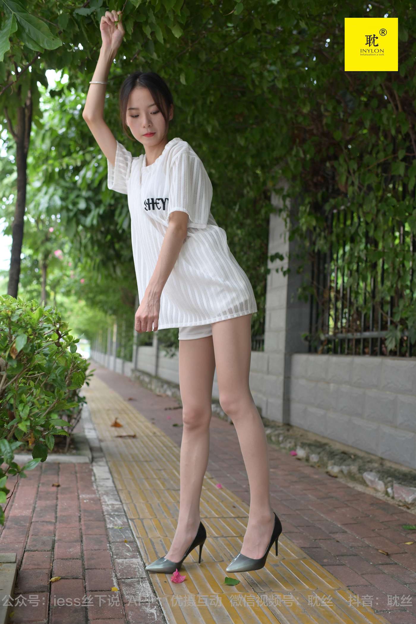 图片[21]-[IESS异思趣向] 耽丝 第N种幻想之《孤单的周末》④ 小六 [91P] – 速更版-美库