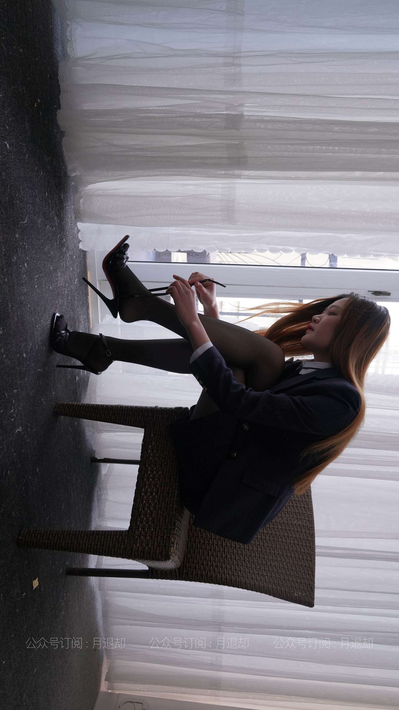 图片[24]-[IESS异思趣向] 耽丝 芊芊的黑丝职业装 [76P] – 速更版-美库