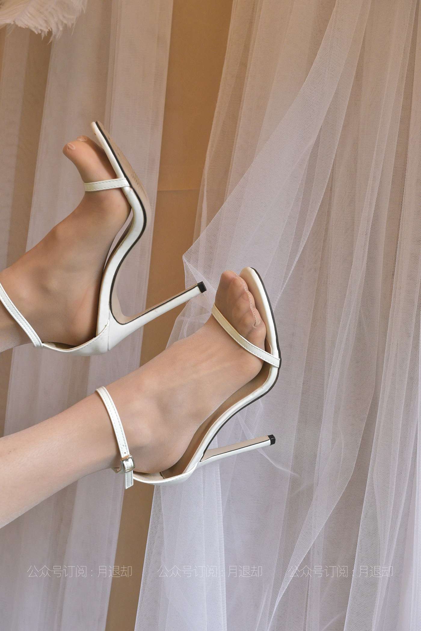 图片[58]-[IESS异思趣向] 耽丝 小六白摇椅 [68P] – 速更版-美库