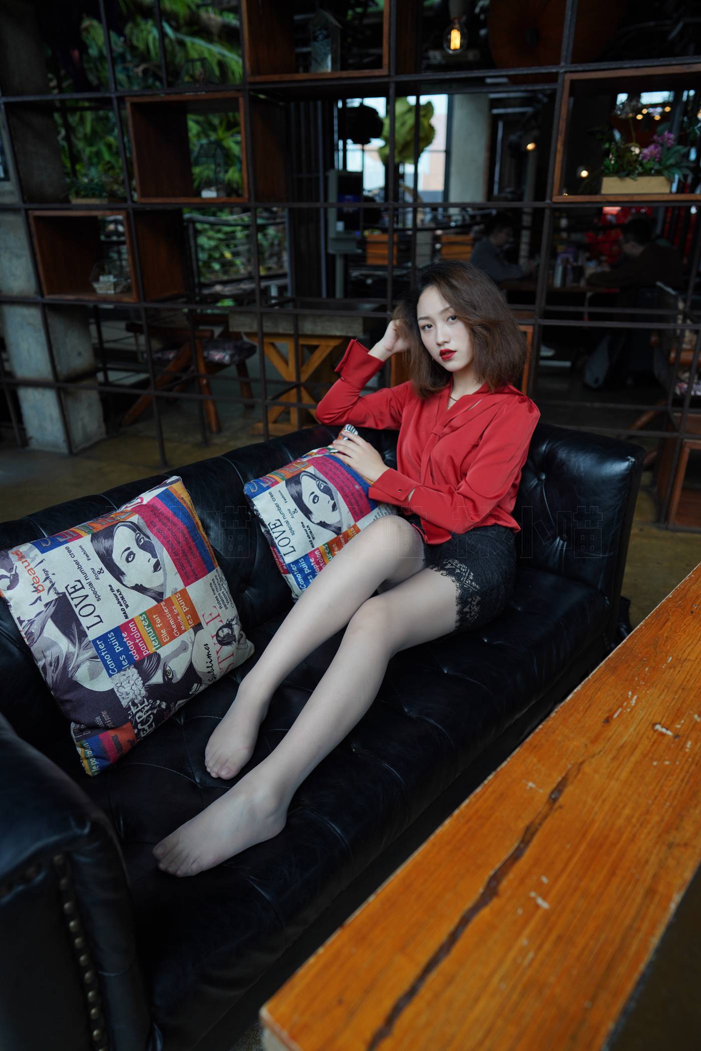 图片[98]-[壹吻映画]YW019《辣辣·火红咖啡厅》[99+1P] – 速更版-美库