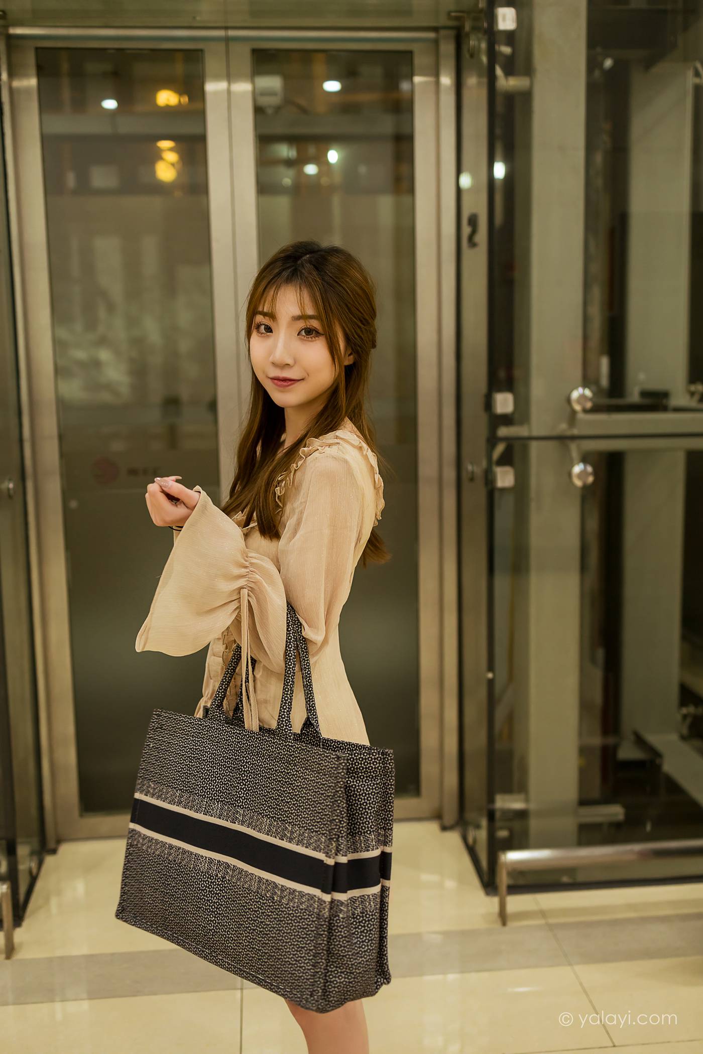 图片[22]-[YALAYI雅拉伊]2021.04.02 NO.782 牵你的手 小乔[49+1P] – 速更版-美库