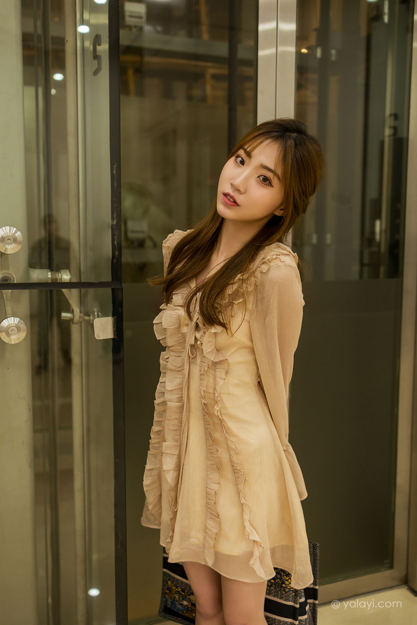 图片[23]-[YALAYI雅拉伊]2021.04.02 NO.782 牵你的手 小乔[49+1P] – 速更版-美库