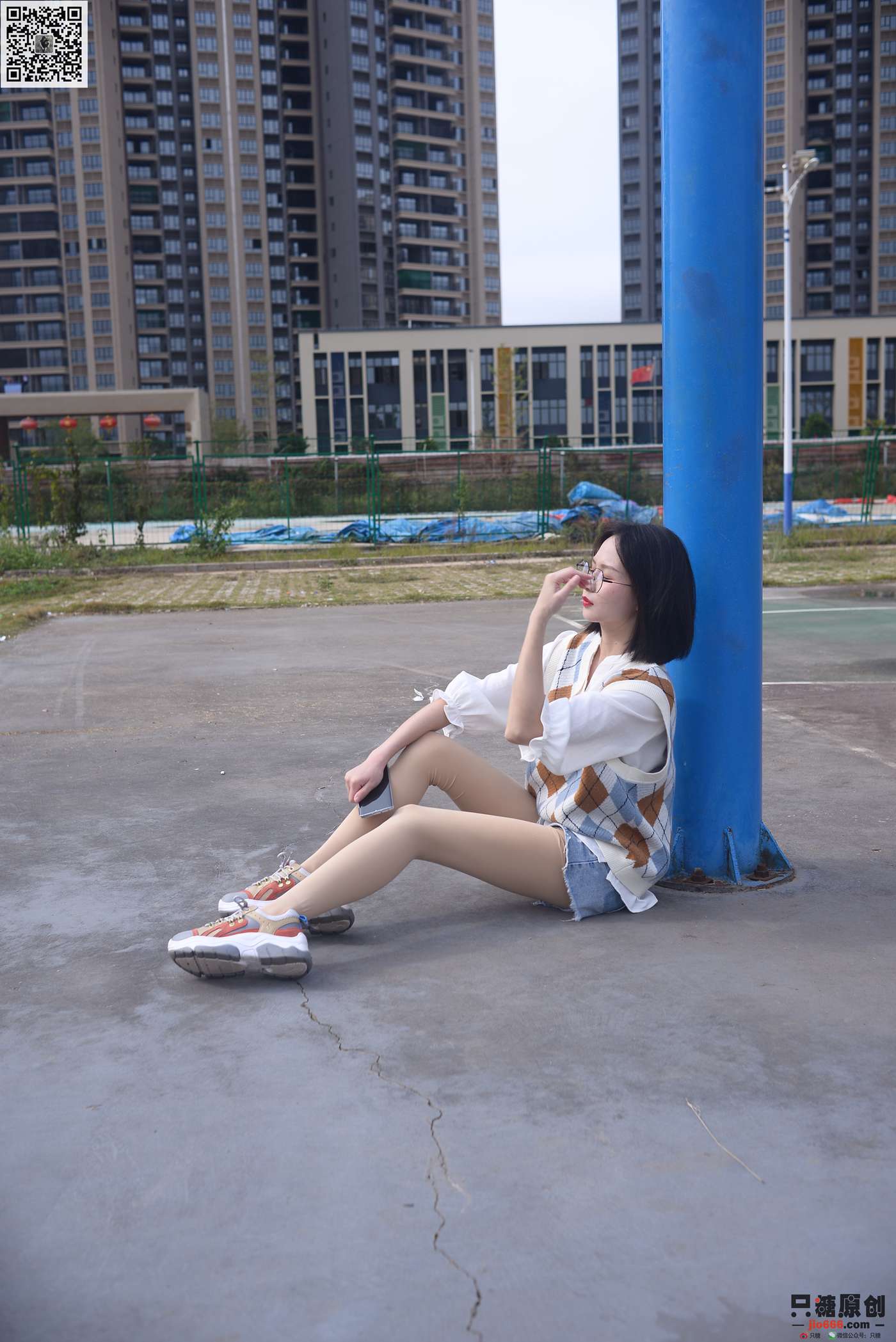 图片[11]-[只糖棉袜]NO.233 小伊 春天的花开满了墙[183P] – 速更版-美库