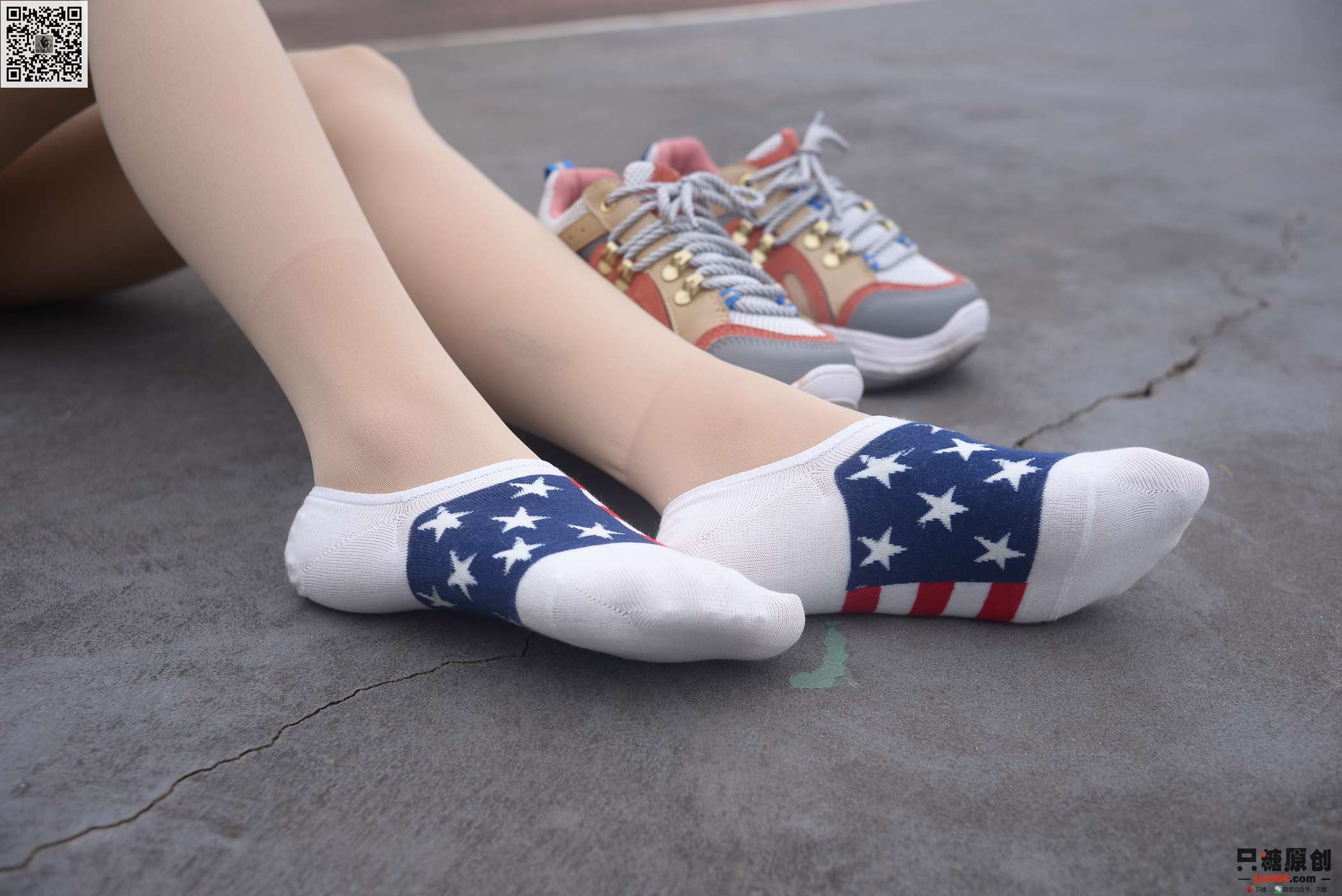 图片[17]-[只糖棉袜]NO.233 小伊 春天的花开满了墙[183P] – 速更版-美库