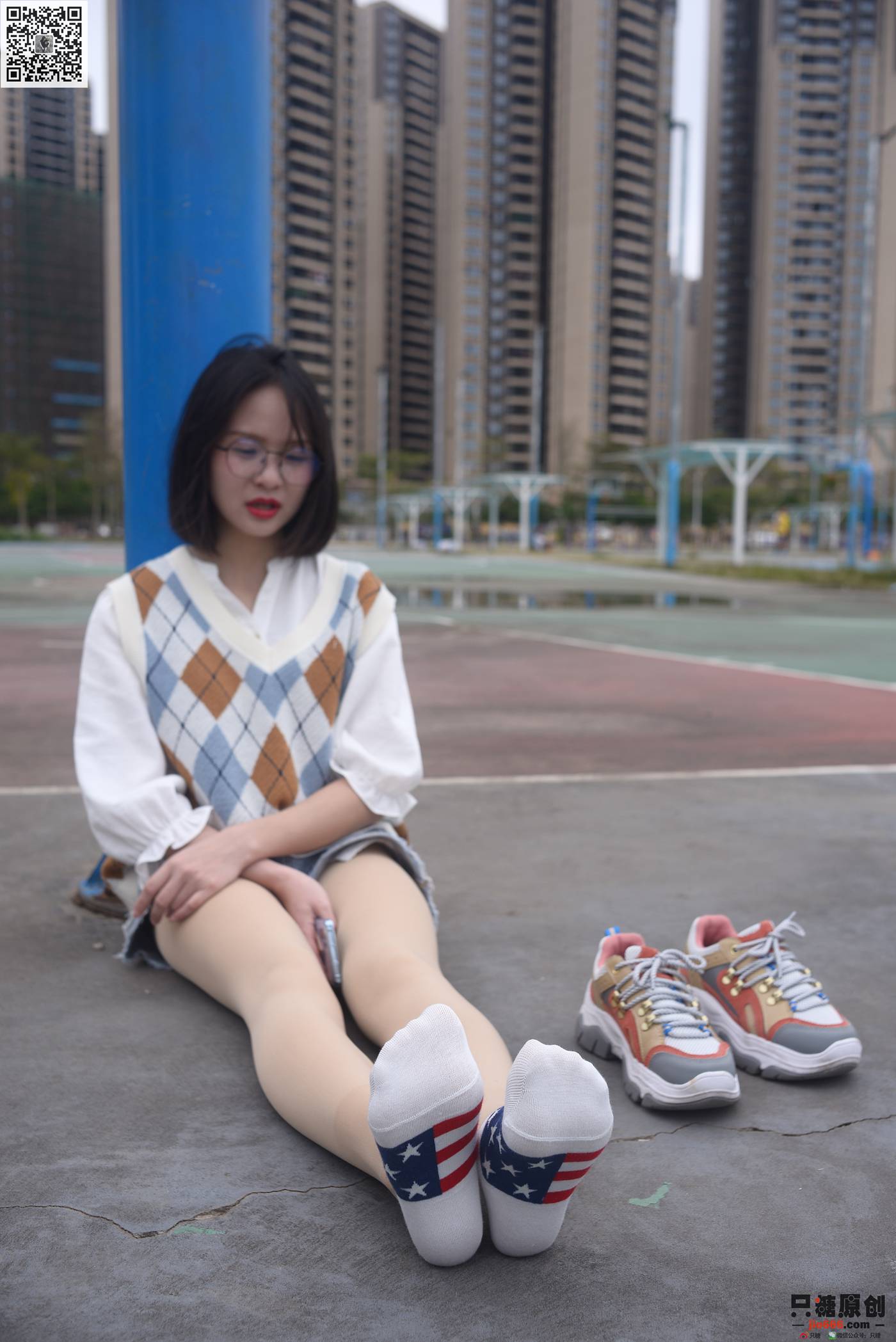 图片[23]-[只糖棉袜]NO.233 小伊 春天的花开满了墙[183P] – 速更版-美库