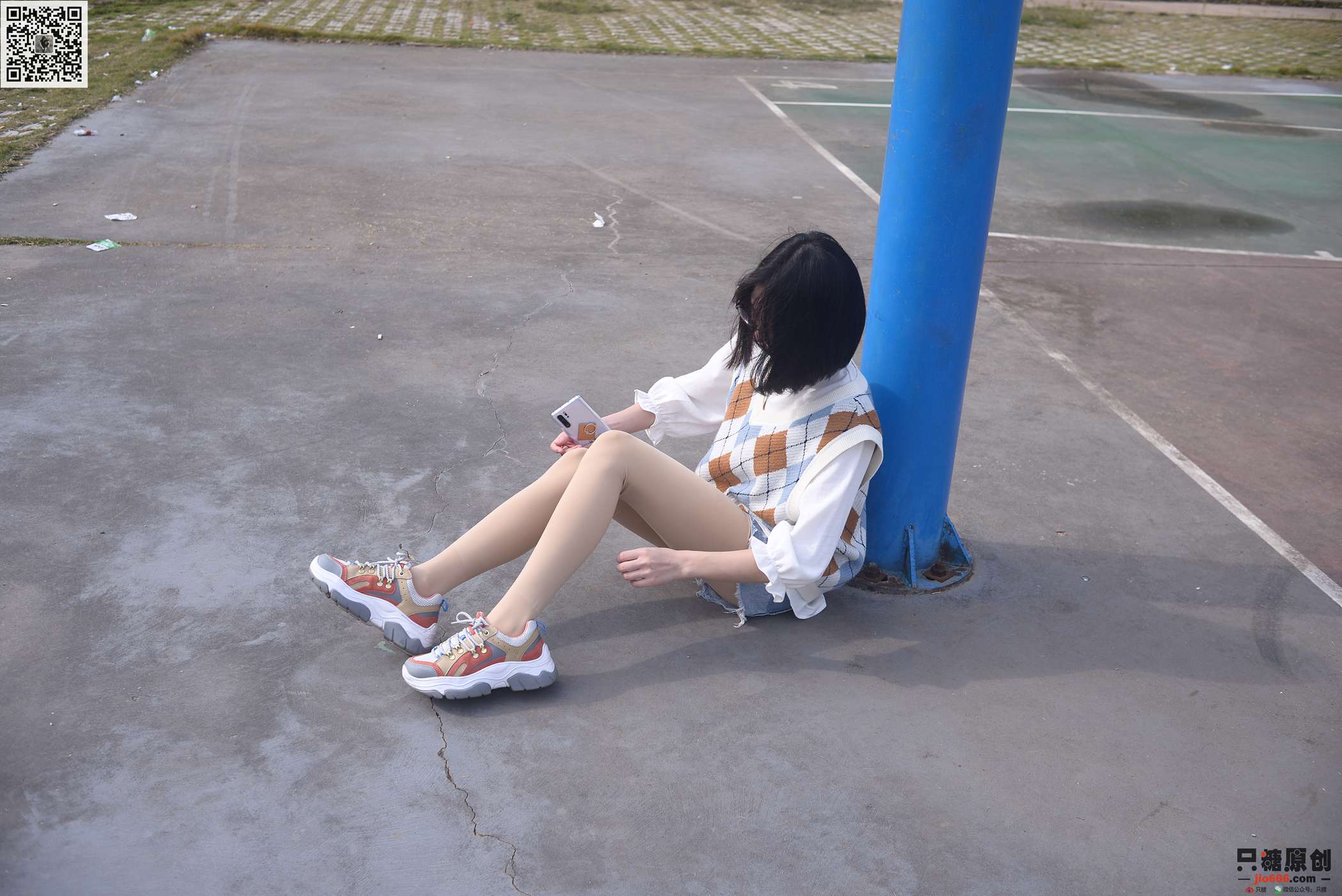 图片[33]-[只糖棉袜]NO.233 小伊 春天的花开满了墙[183P] – 速更版-美库