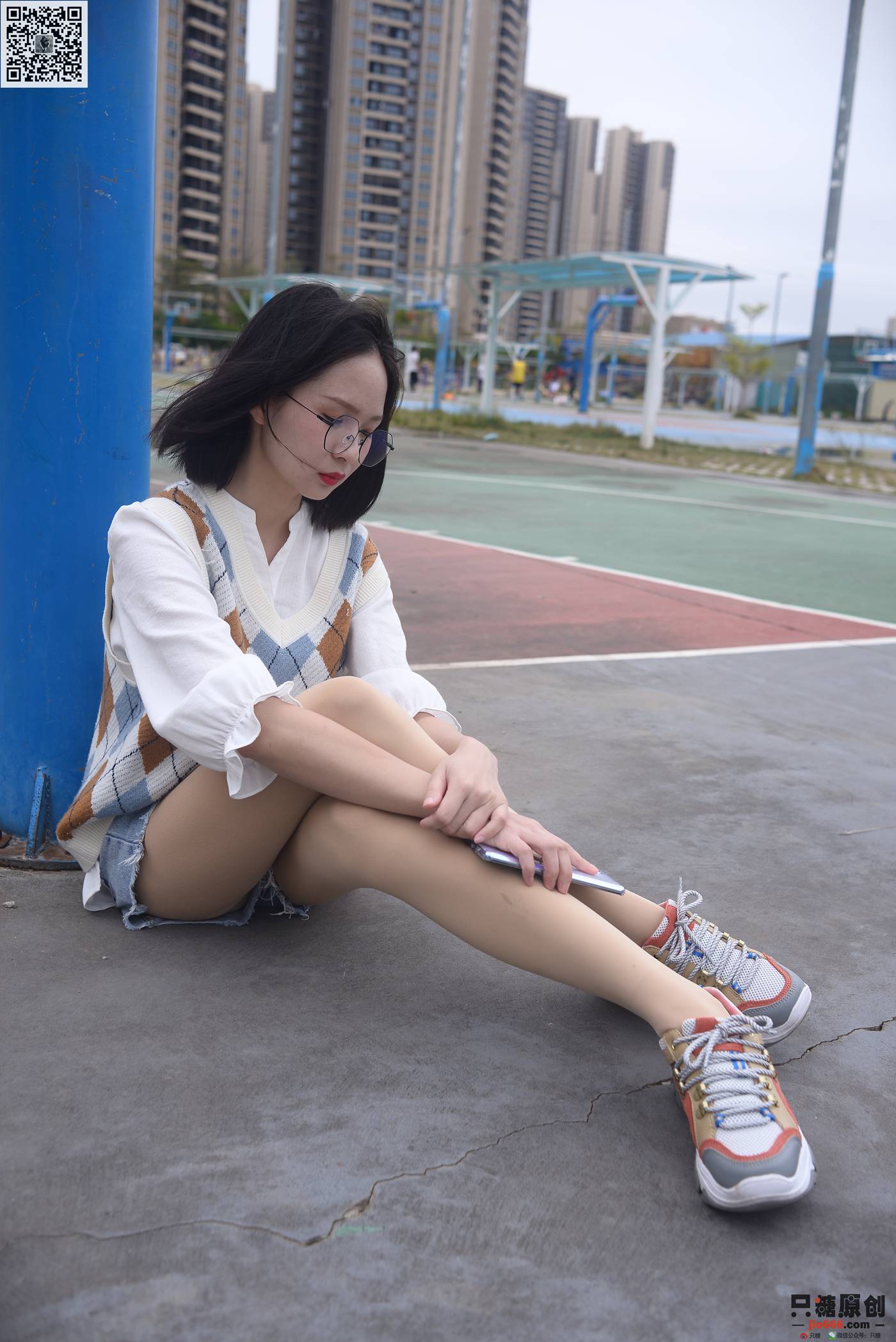 图片[50]-[只糖棉袜]NO.233 小伊 春天的花开满了墙[183P] – 速更版-美库