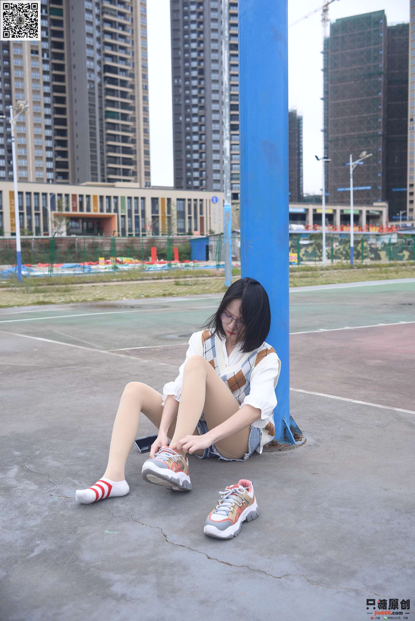 图片[112]-[只糖棉袜]NO.233 小伊 春天的花开满了墙[183P] – 速更版-美库