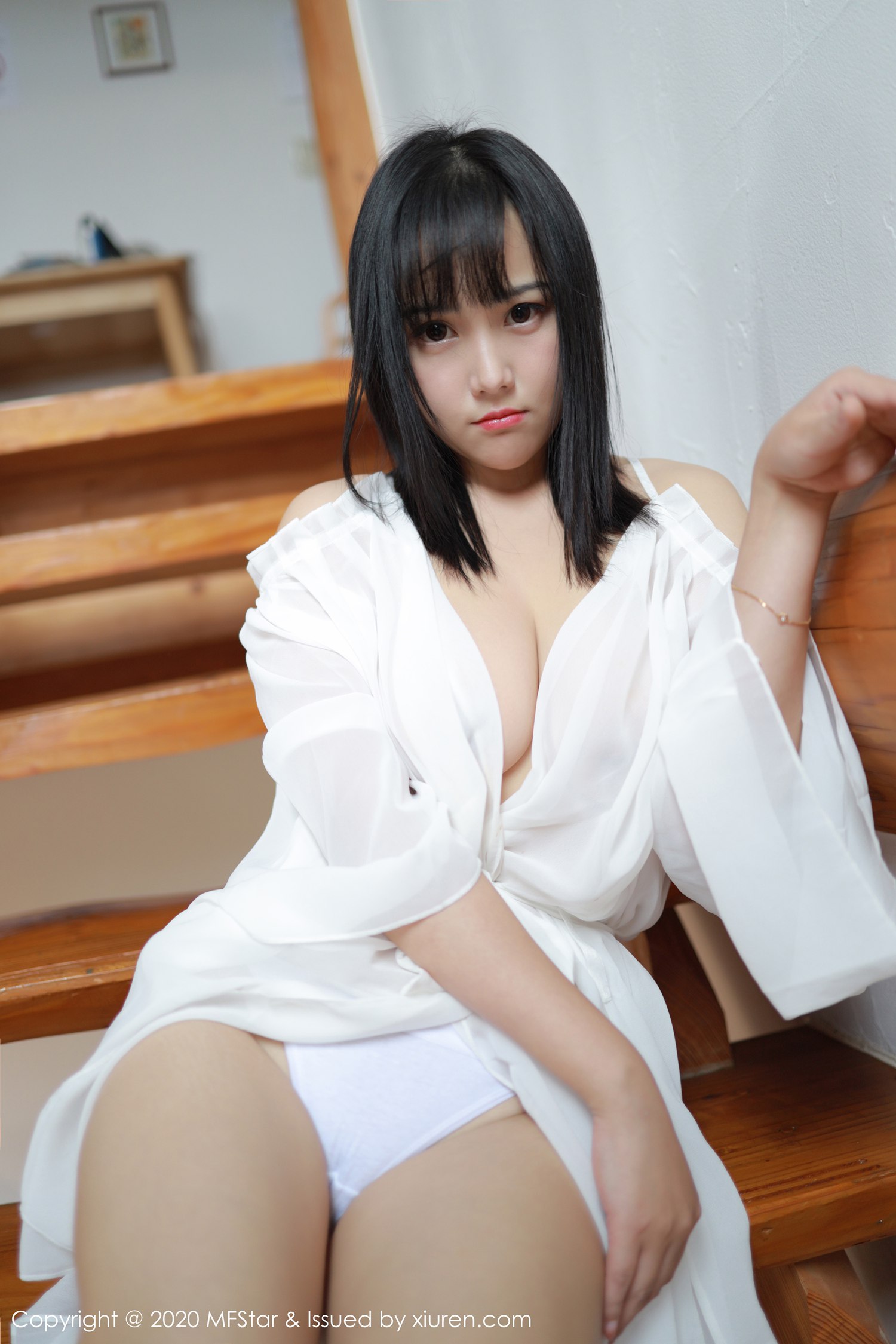 图片[24]-[MFStar模范学院]2020.01.19 VOL.260 徐微微mia [51P] – 速更版-美库