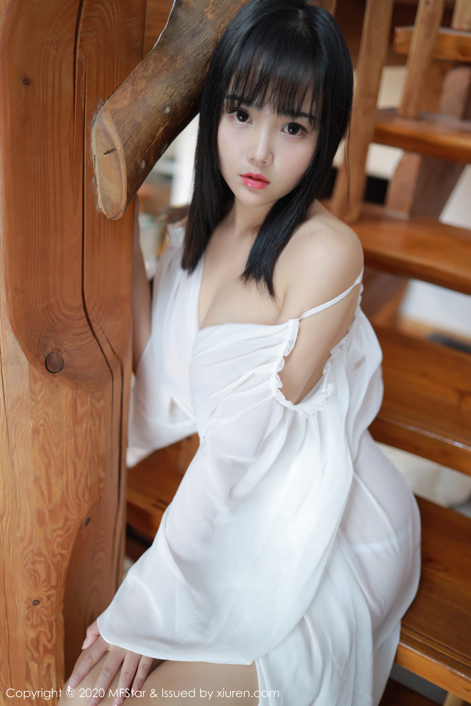 图片[34]-[MFStar模范学院]2020.01.19 VOL.260 徐微微mia [51P] – 速更版-美库