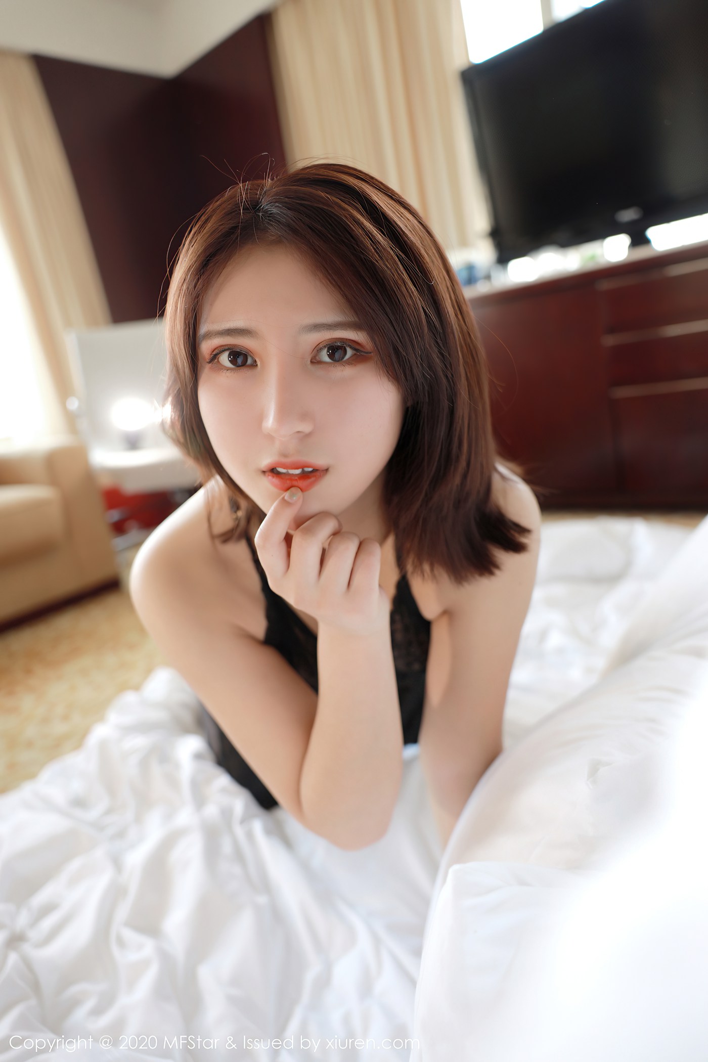 图片[32]-[MFStar模范学院]2020.06.30 VOL.336 久久Aimee [47P] – 速更版-美库