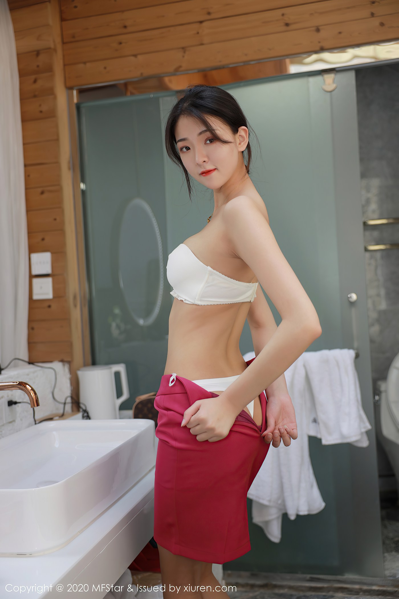 图片[15]-[MFStar模范学院]2020.07.28 VOL.356 Laura苏雨彤 [46P] – 速更版-美库