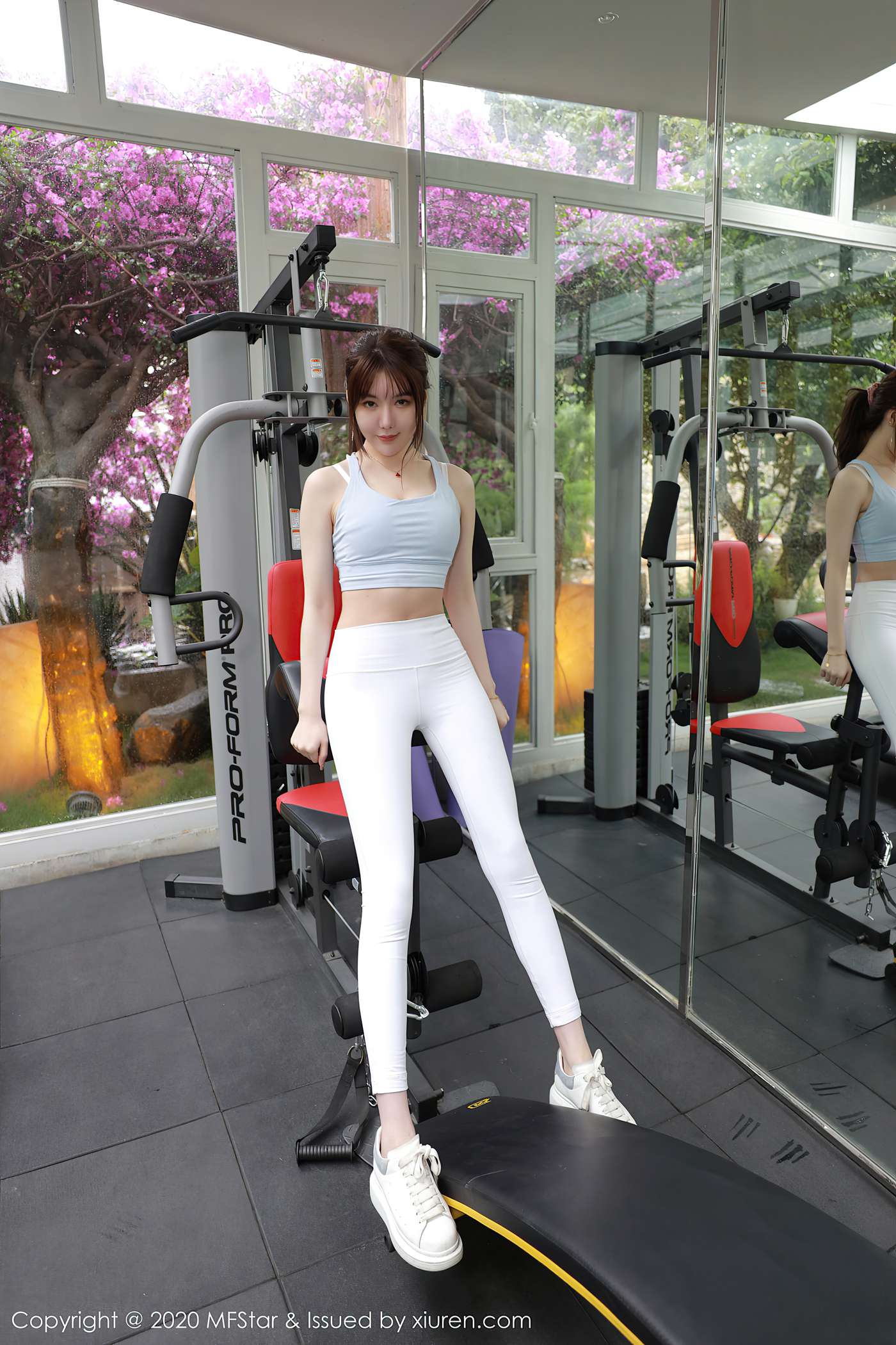 图片[30]-[MFStar模范学院]2020.08.10 VOL.365 薛琪琪sandy [47P] – 速更版-美库