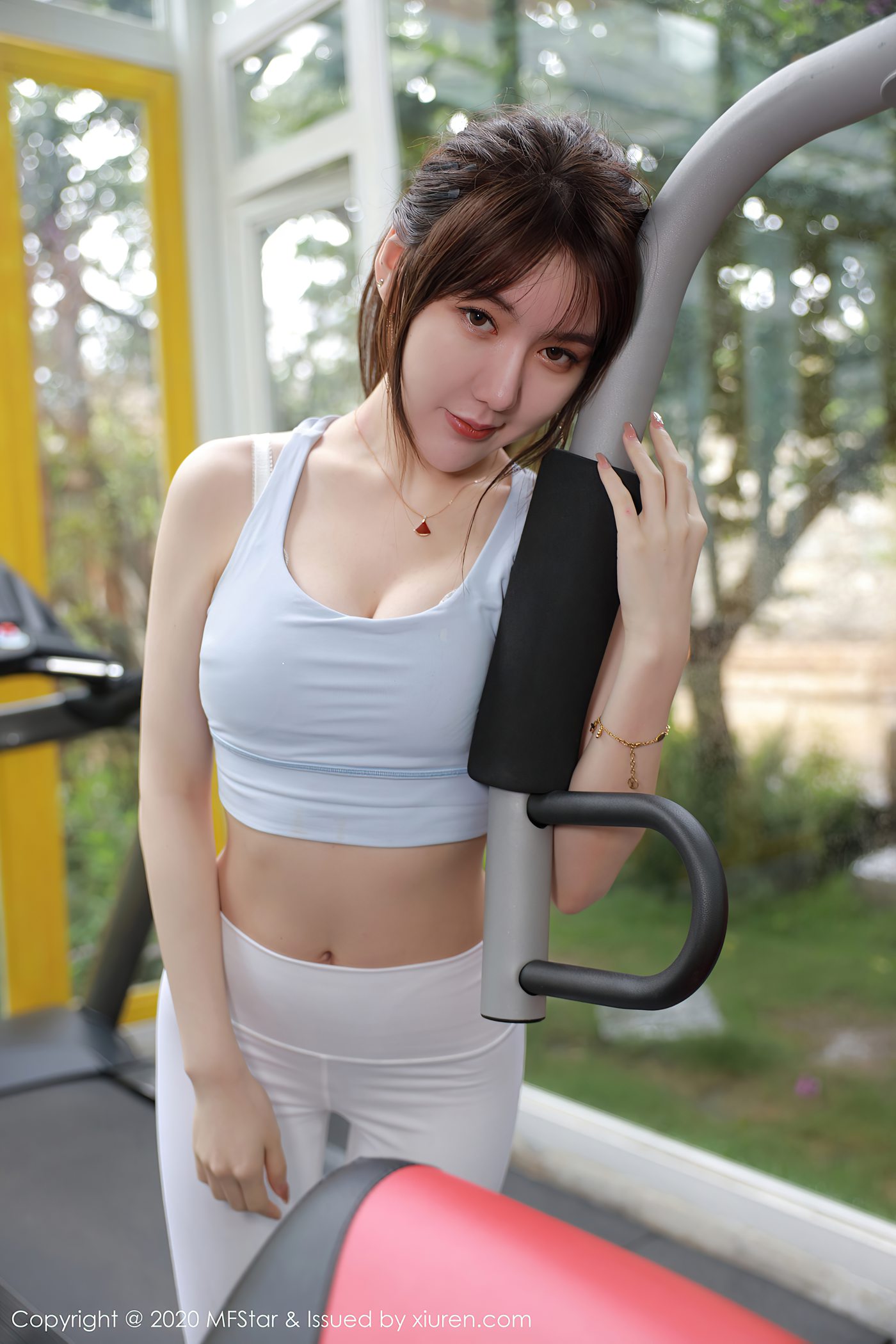 图片[32]-[MFStar模范学院]2020.08.10 VOL.365 薛琪琪sandy [47P] – 速更版-美库