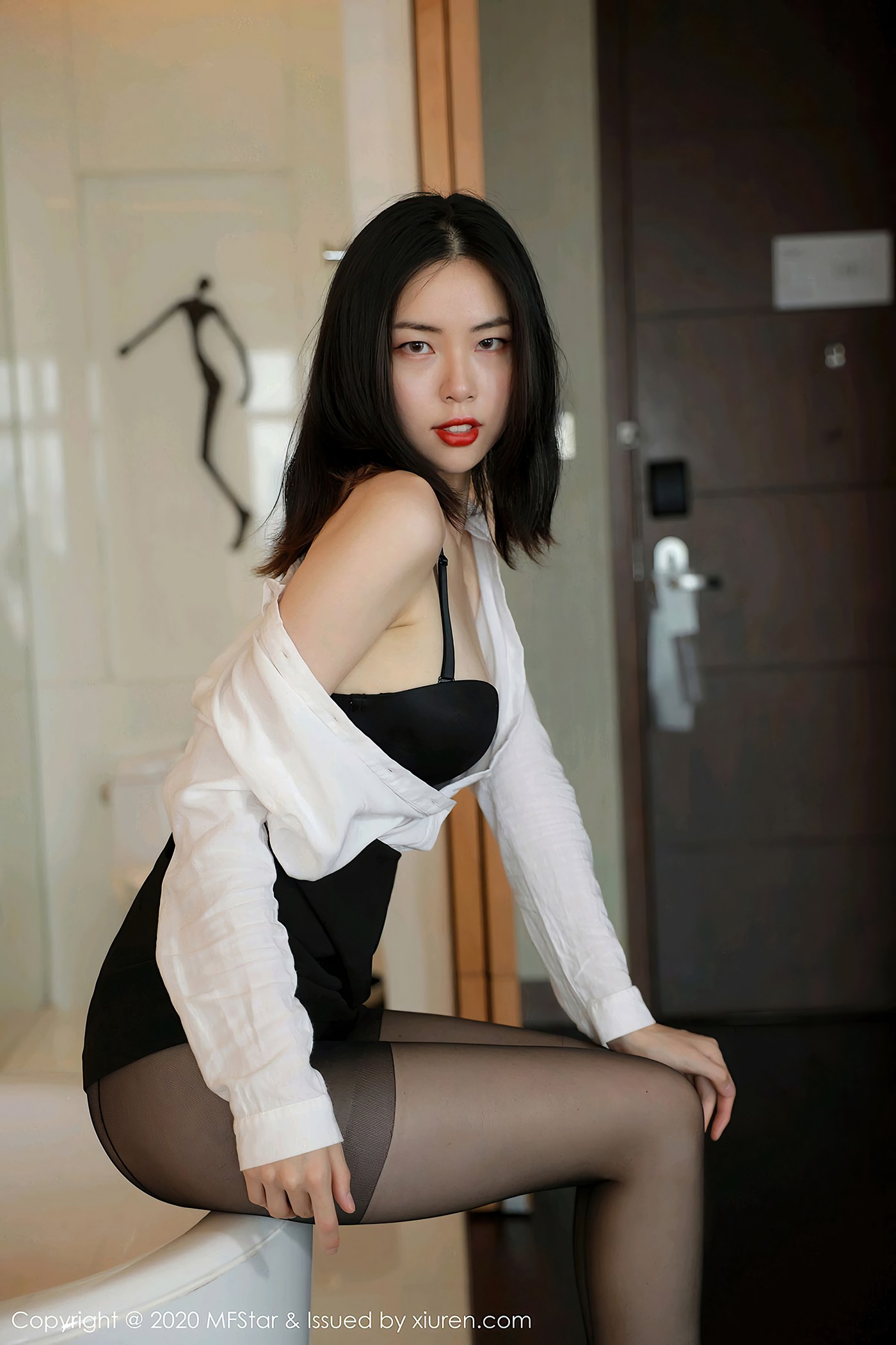 图片[15]-[MFStar模范学院]2020.08.19 VOL.371 噜噜妞儿 [57P] – 速更版-美库