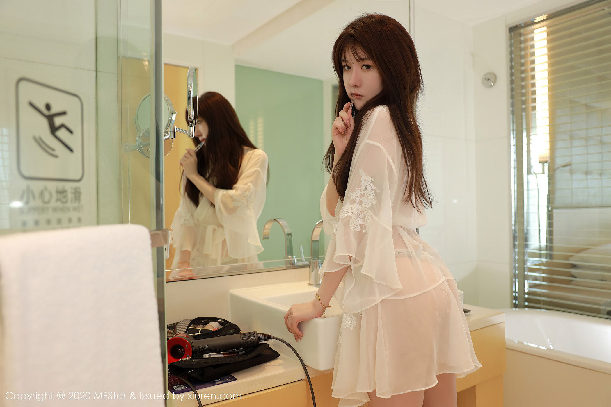 图片[45]-[MFStar模范学院]2020.08.21 VOL.373 薛琪琪sandy [53P] – 速更版-美库