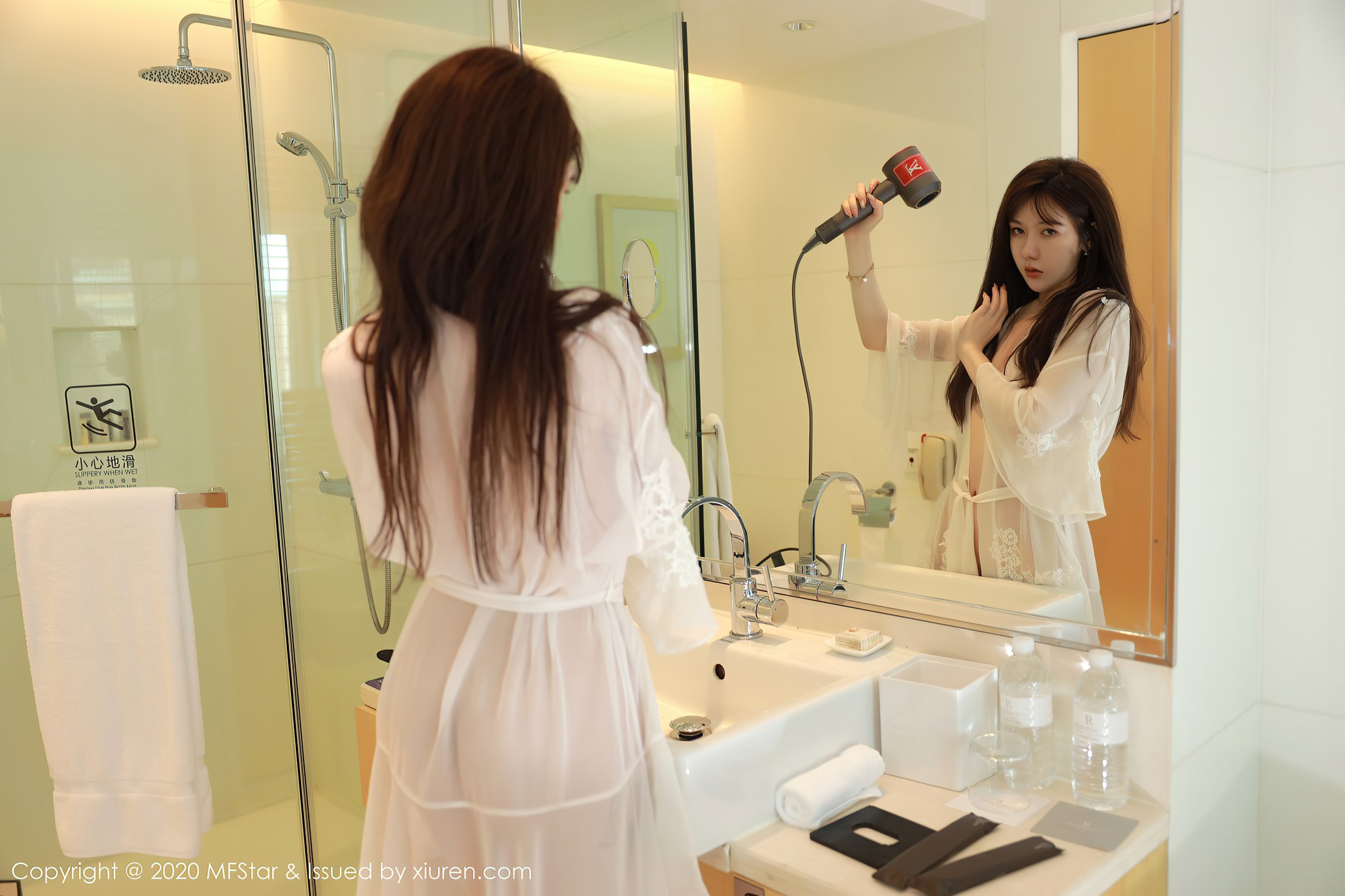 图片[50]-[MFStar模范学院]2020.08.21 VOL.373 薛琪琪sandy [53P] – 速更版-美库