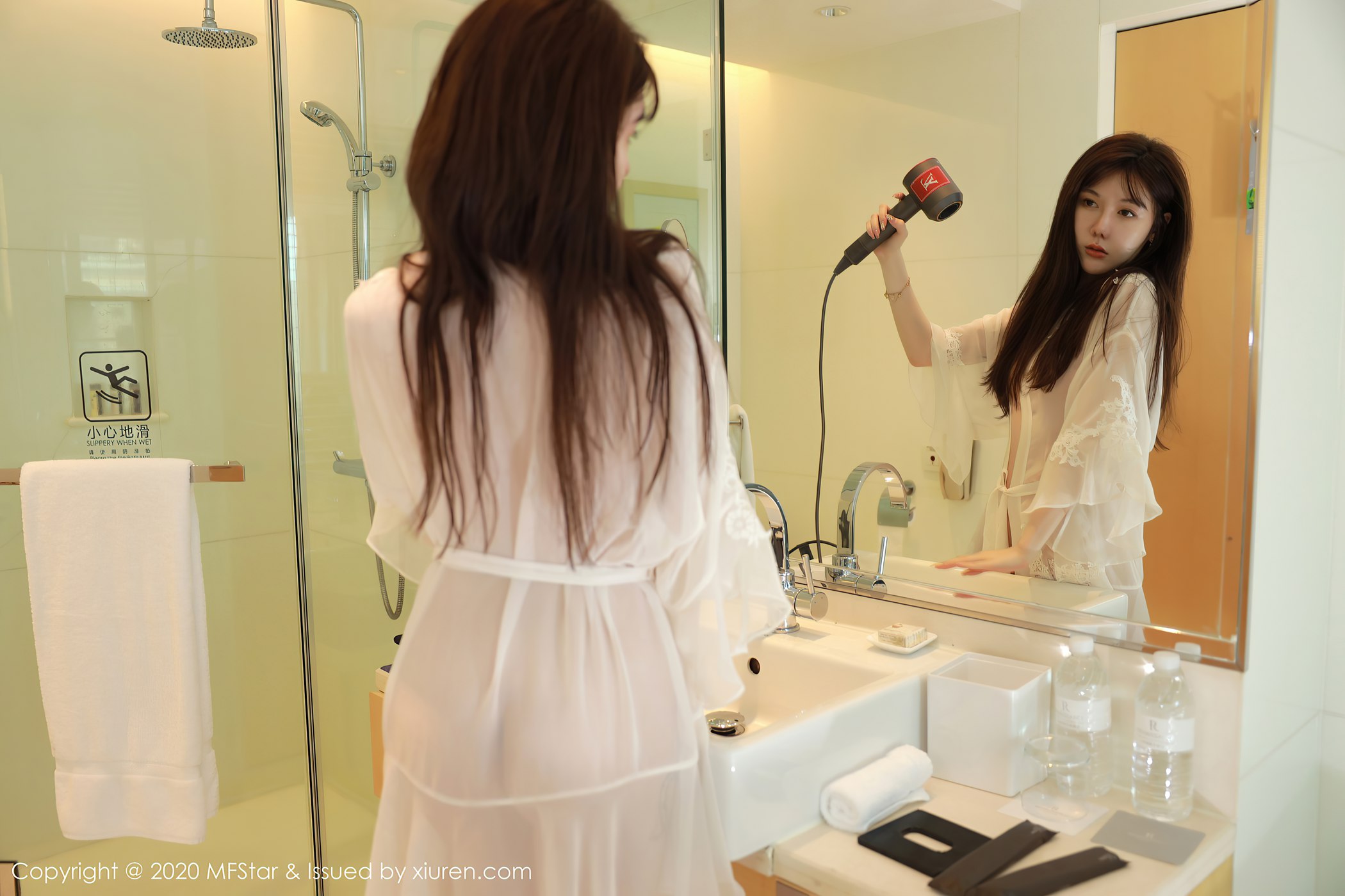 图片[51]-[MFStar模范学院]2020.08.21 VOL.373 薛琪琪sandy [53P] – 速更版-美库