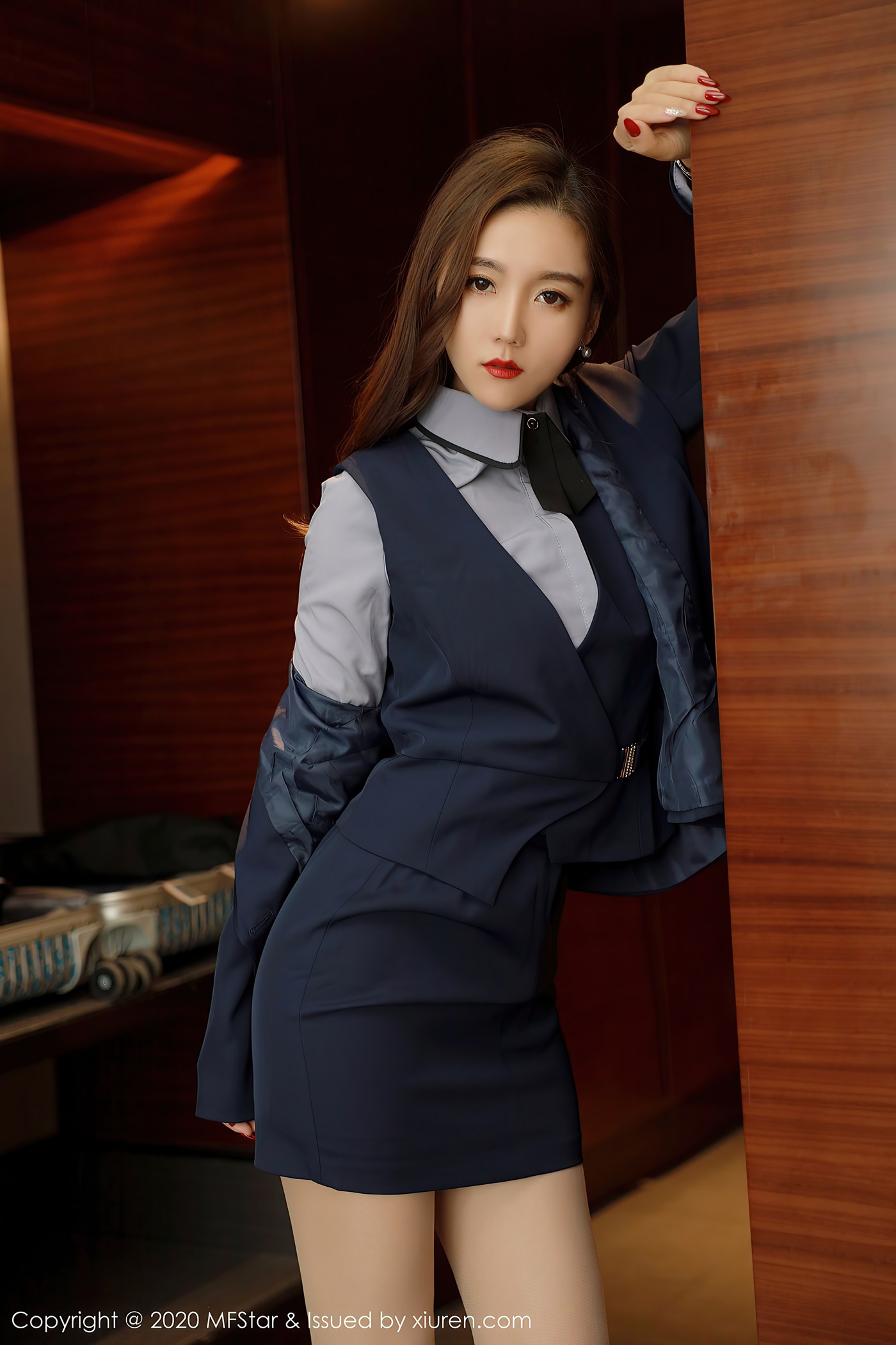 图片[35]-[MFStar模范学院] 2020.12.16 VOL.425 艾静香[44+1P] – 速更版-美库